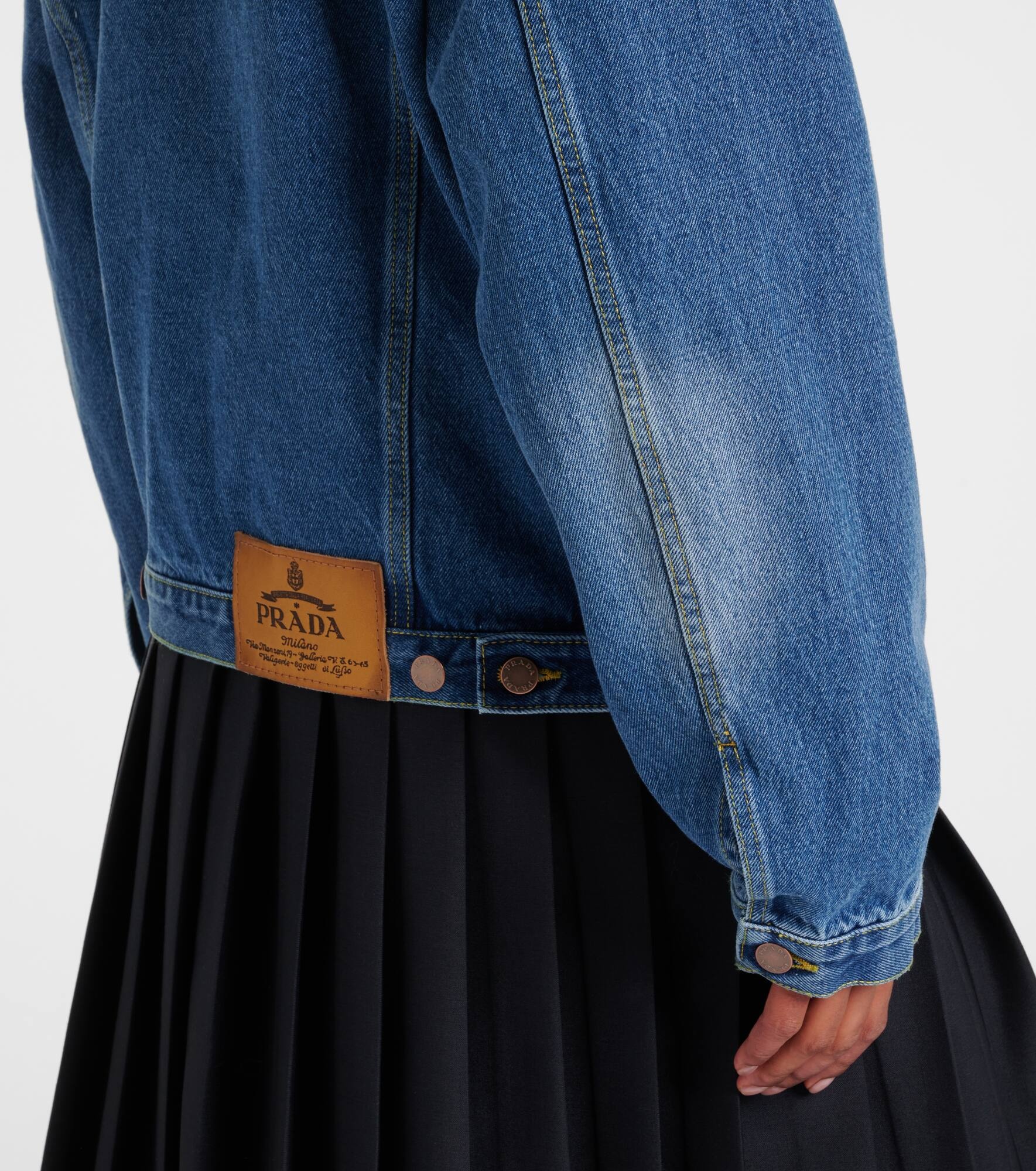 Oversized denim jacket - 6