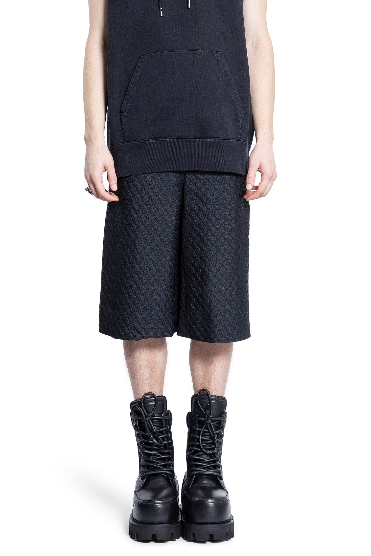 Viscose-Nylon-Skull-Shorts - 5