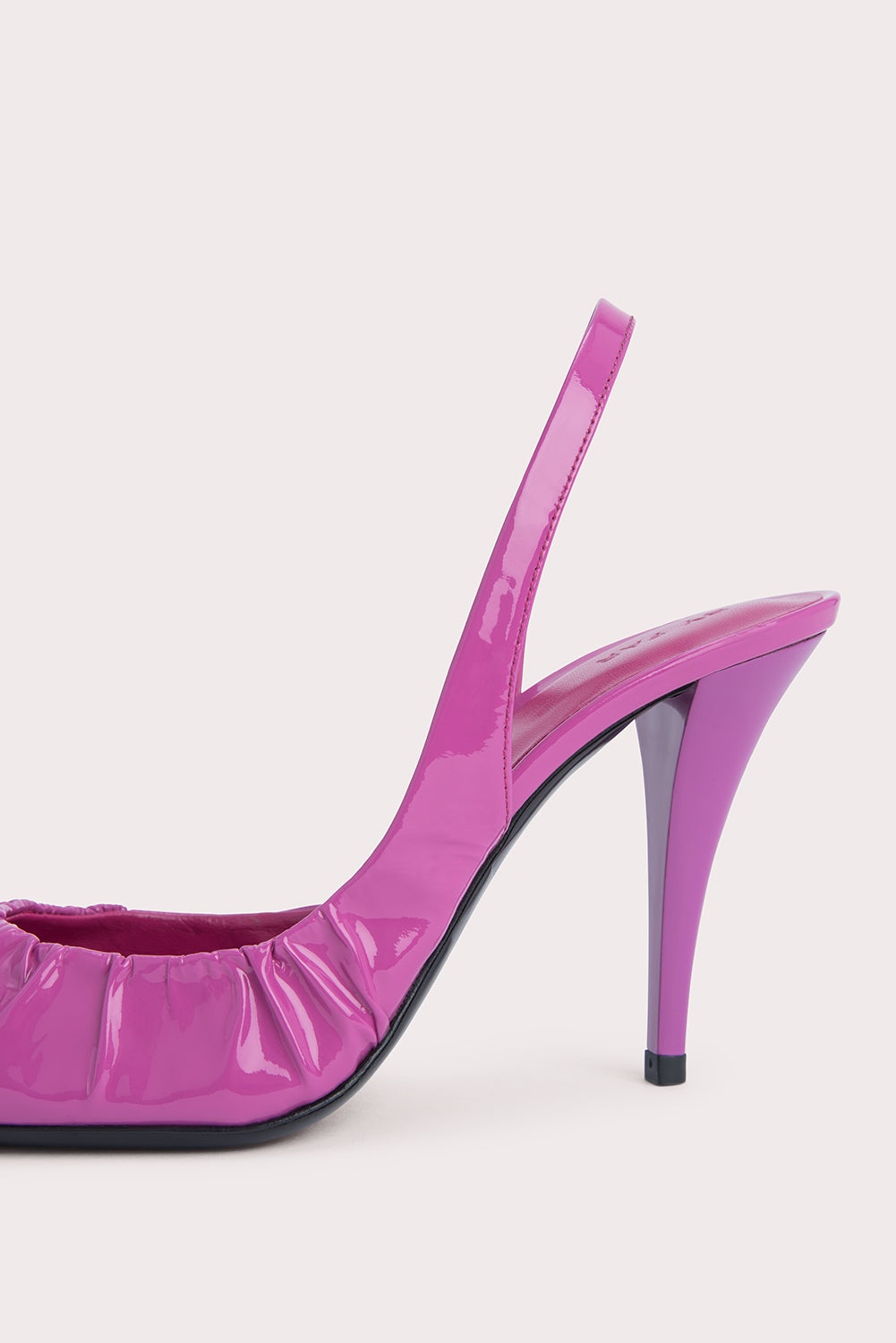 RIDGE FUCHSIA PATENT LEATHER - 5