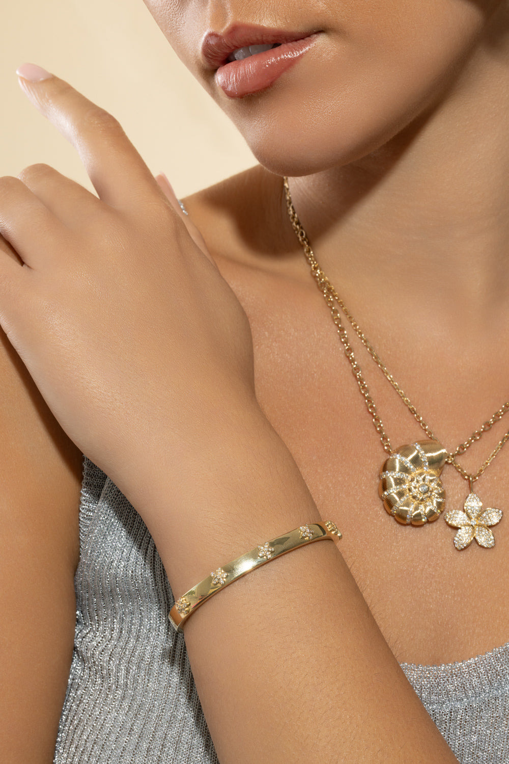 Diamond Flower Bangle Bracelet - 2