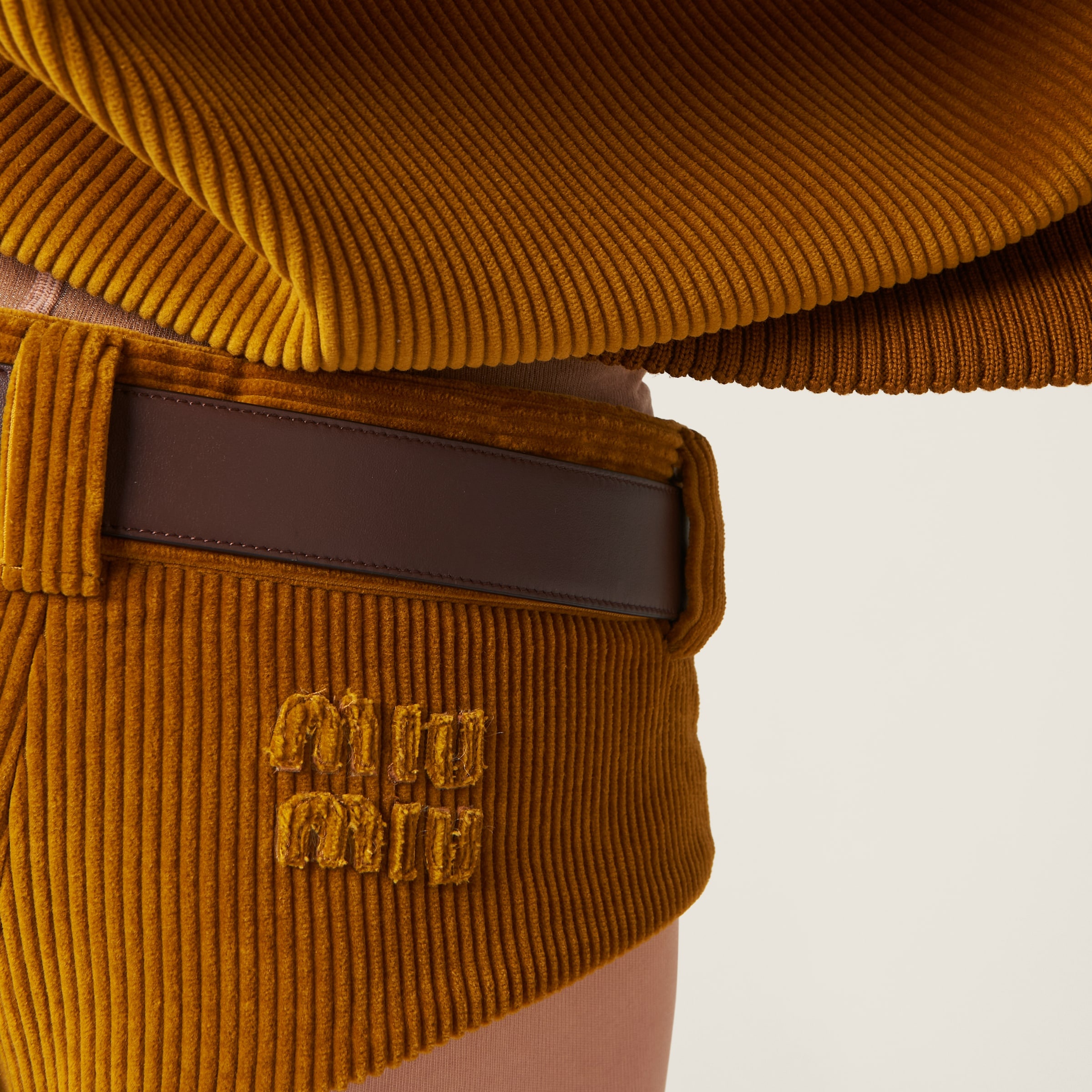 Corduroy shorts - 5