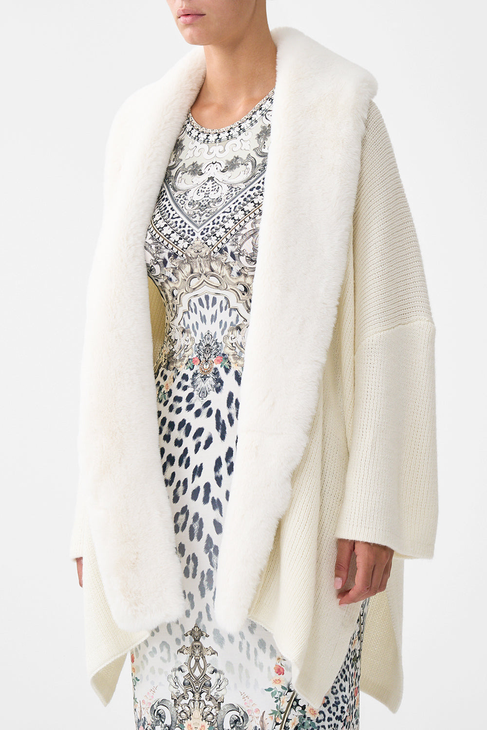 KNIT RELAXED LAYER WITH FAUX FUR - 6