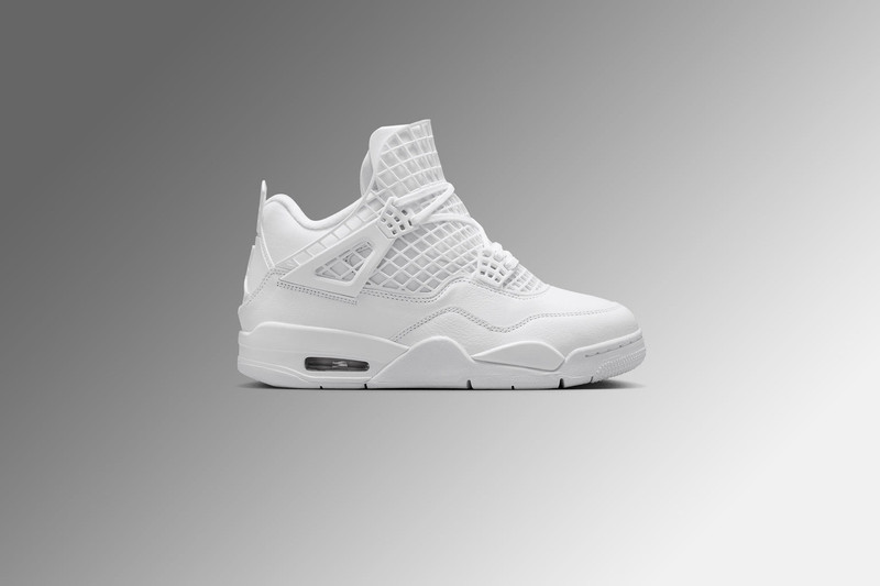 Jordan WOMEN'S AIR JORDAN 4 NET - WHITE/PHANTOM/METALLIC GOLD outlook