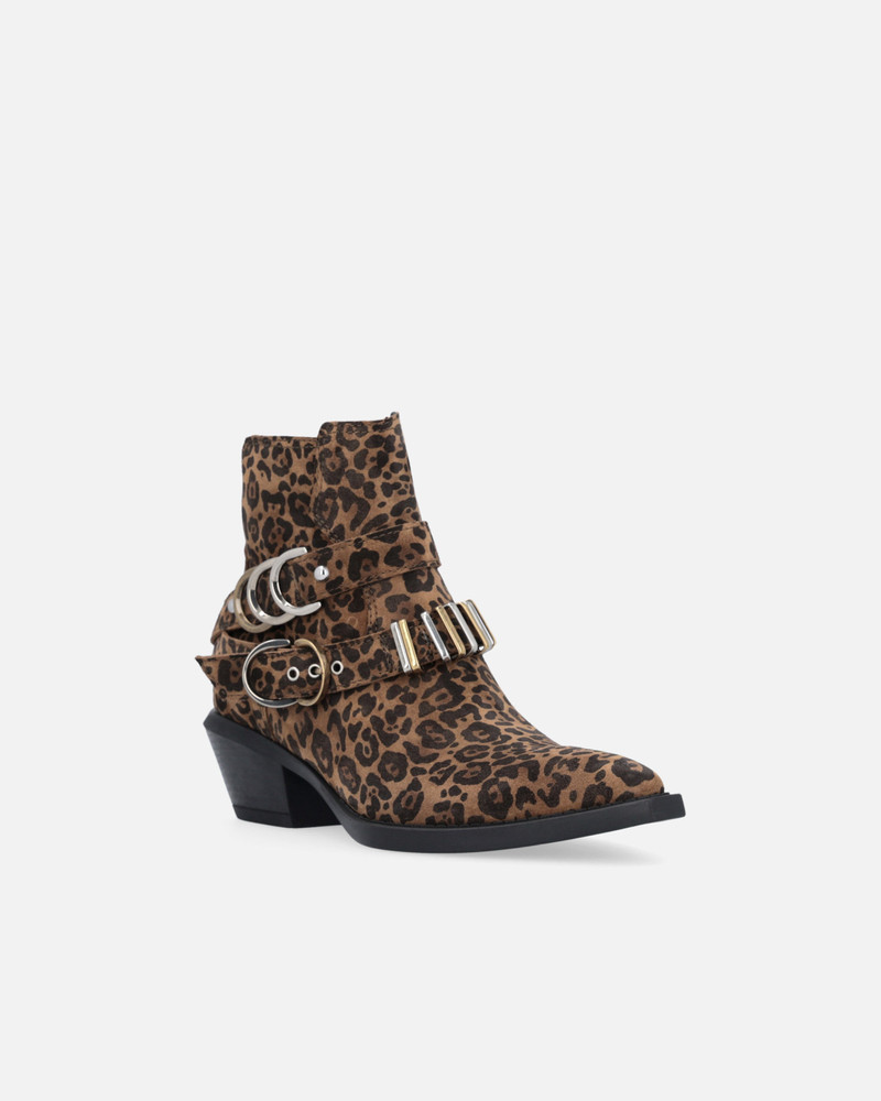 COWBOY BOOTS WITH STUDS AND ANIMAL PRINT 2