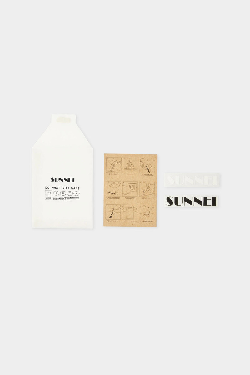 SUNNEI DWYW T-SHIRT / dust outlook