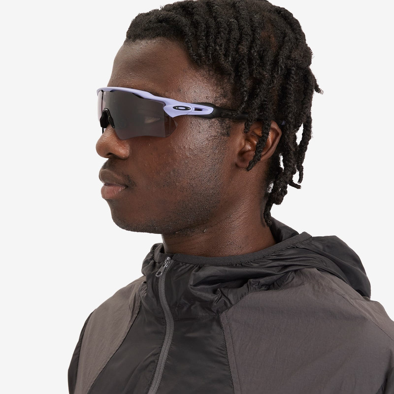 OAKLEY Oakley Radar EV Path Sunglasses outlook