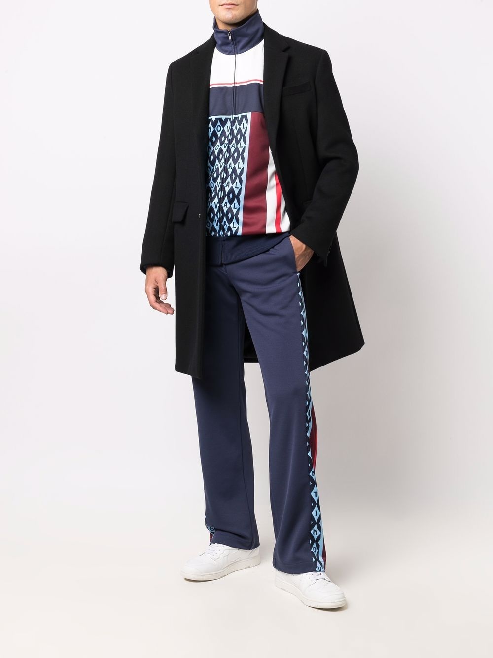 logo-print sports jacket - 2