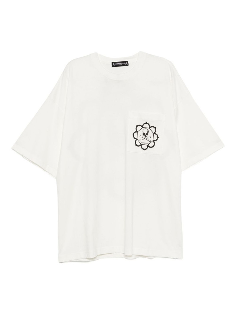 skull graphic pocket t-shirt 1