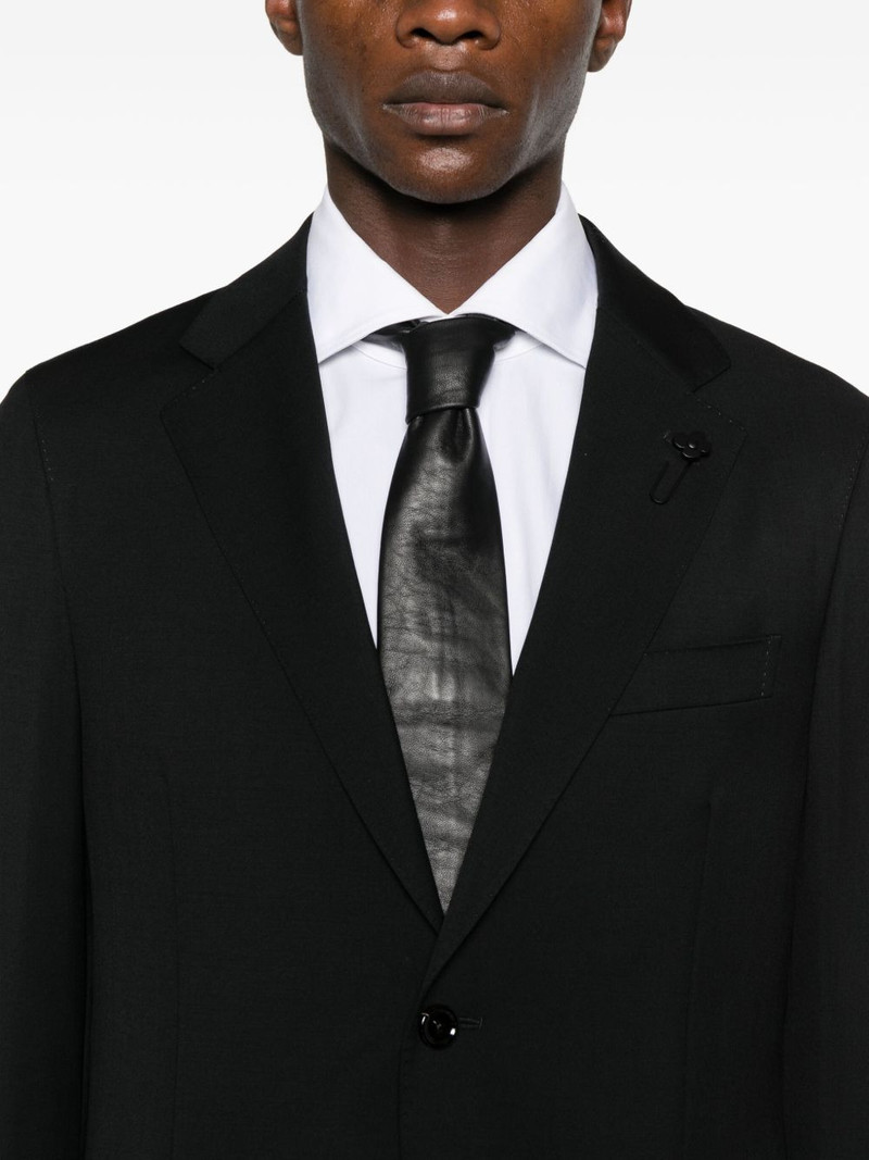 notched-lapel suit 4