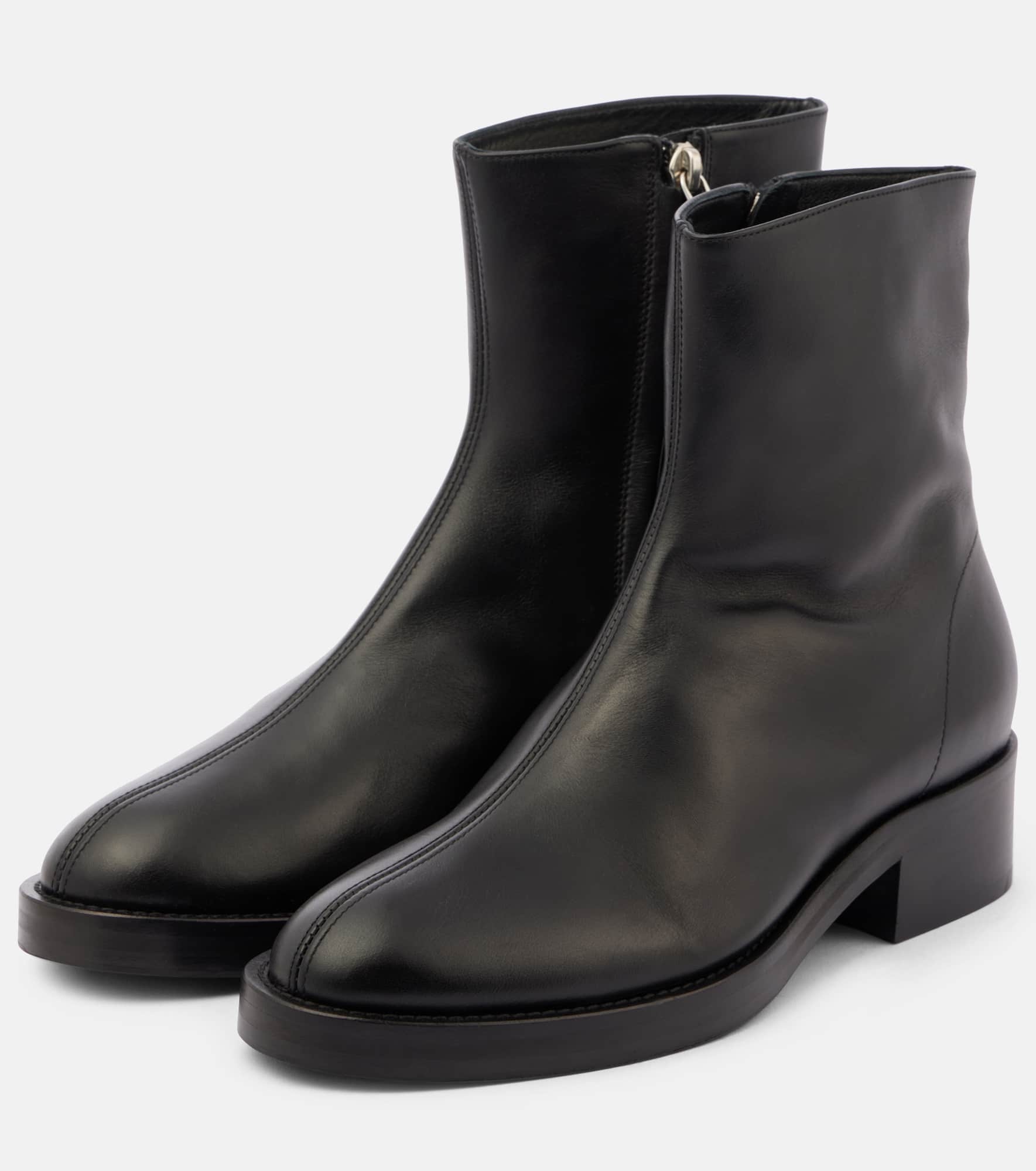 Leather ankle boots - 4