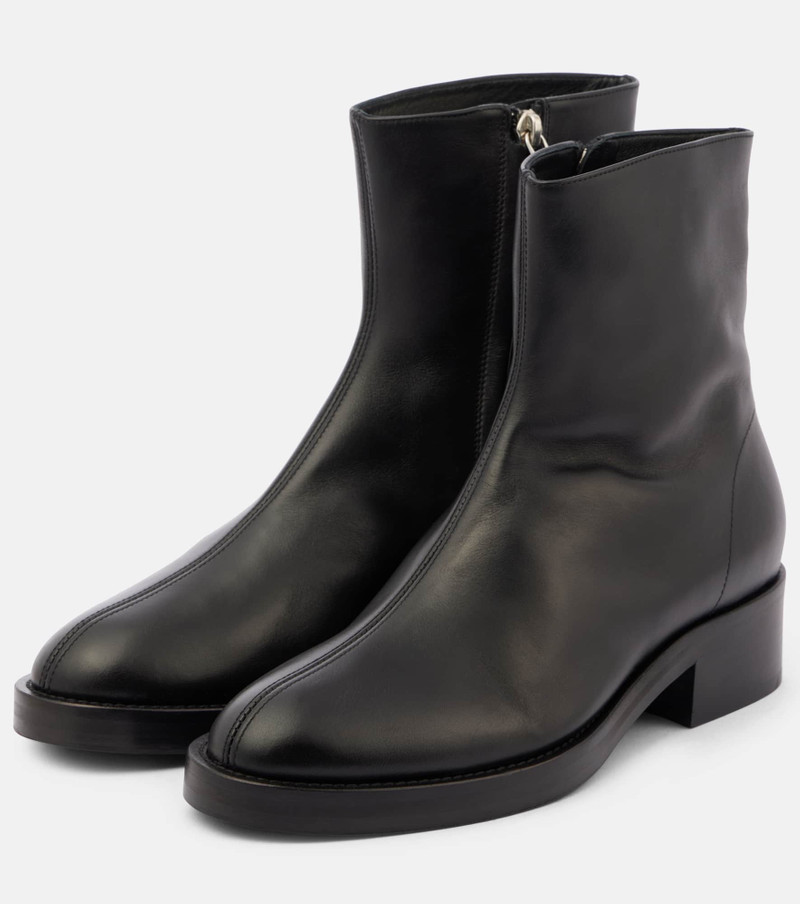 Leather ankle boots 4