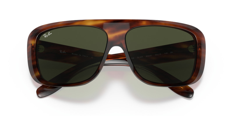 Ray-Ban BLAIR outlook