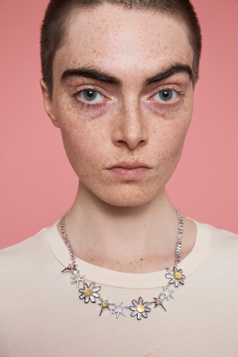 Collina Strada PINK OLIVINE MEADOW NECKLACE outlook