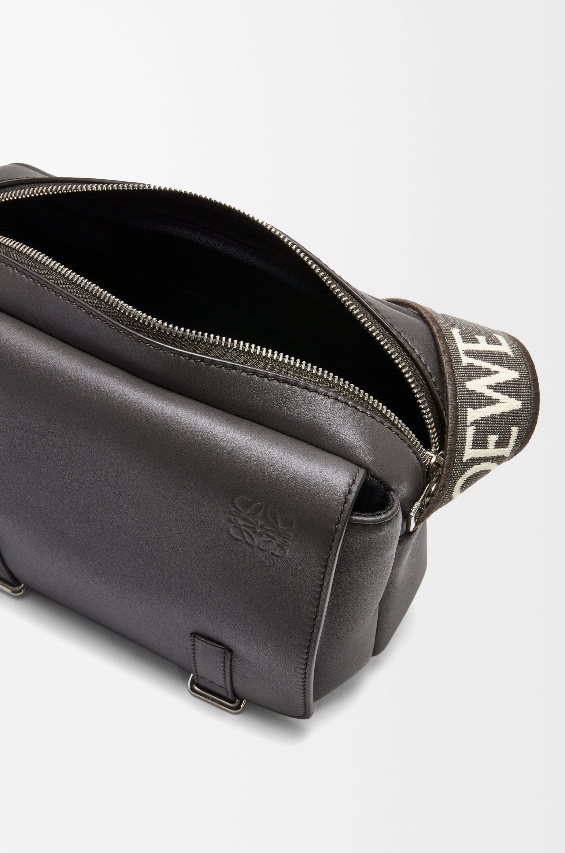 XS Military messenger bag in supple smooth calfskin and jacquard - 3