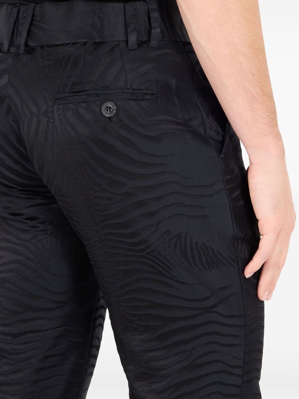 Tiger-print trousers - 6