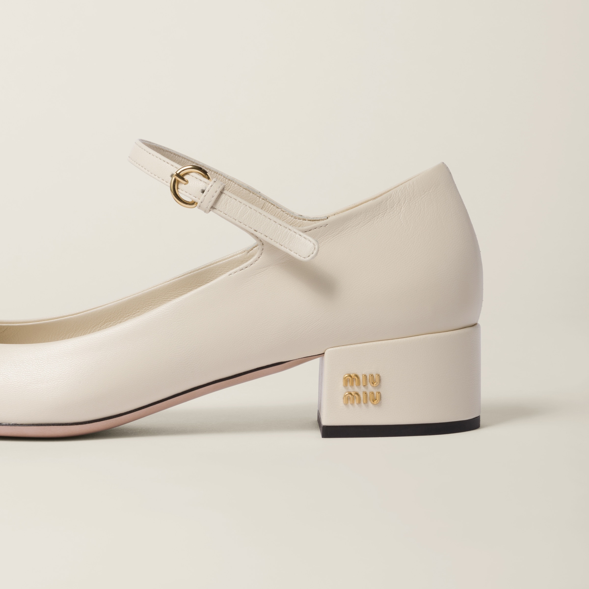 Two-tone leather pumps - 3