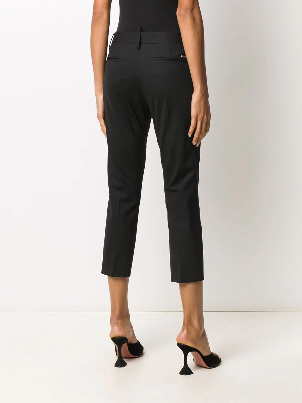 slim-fit cropped trousers - 4