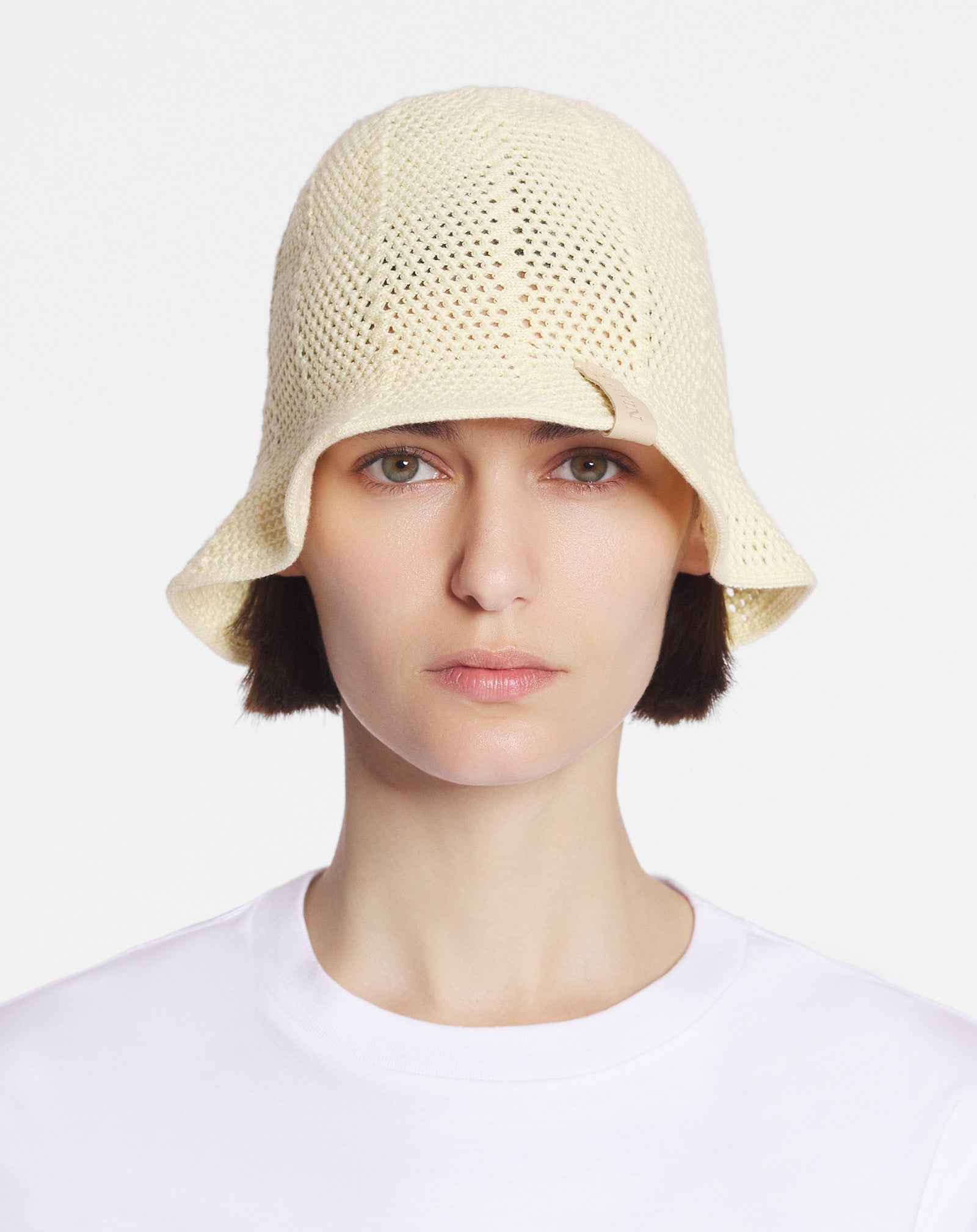 CROCHET BUCKET HAT - 2