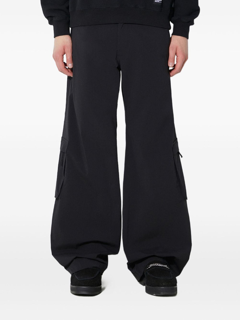cargo-pocket trousers 1