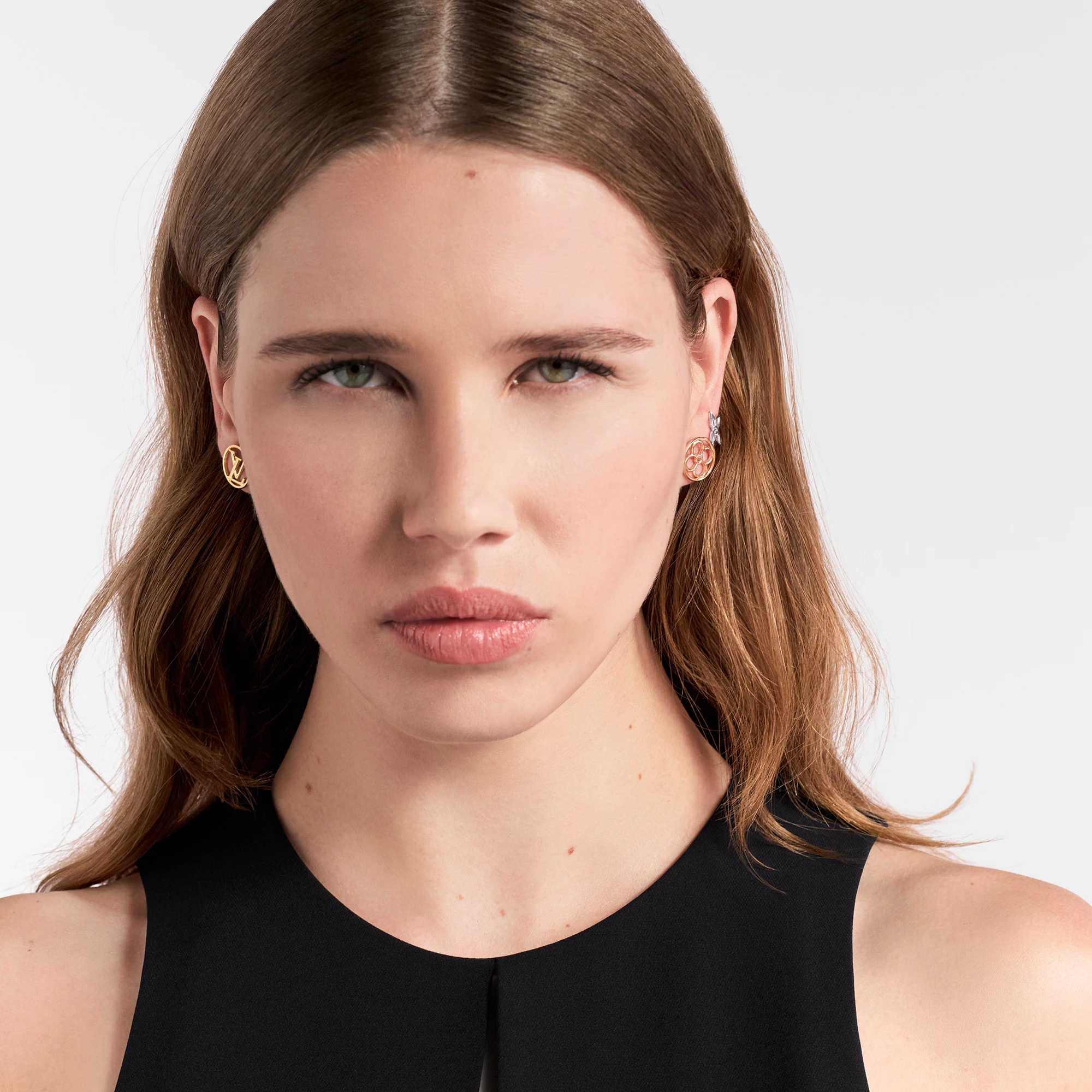 LV Lace Earrings - 4