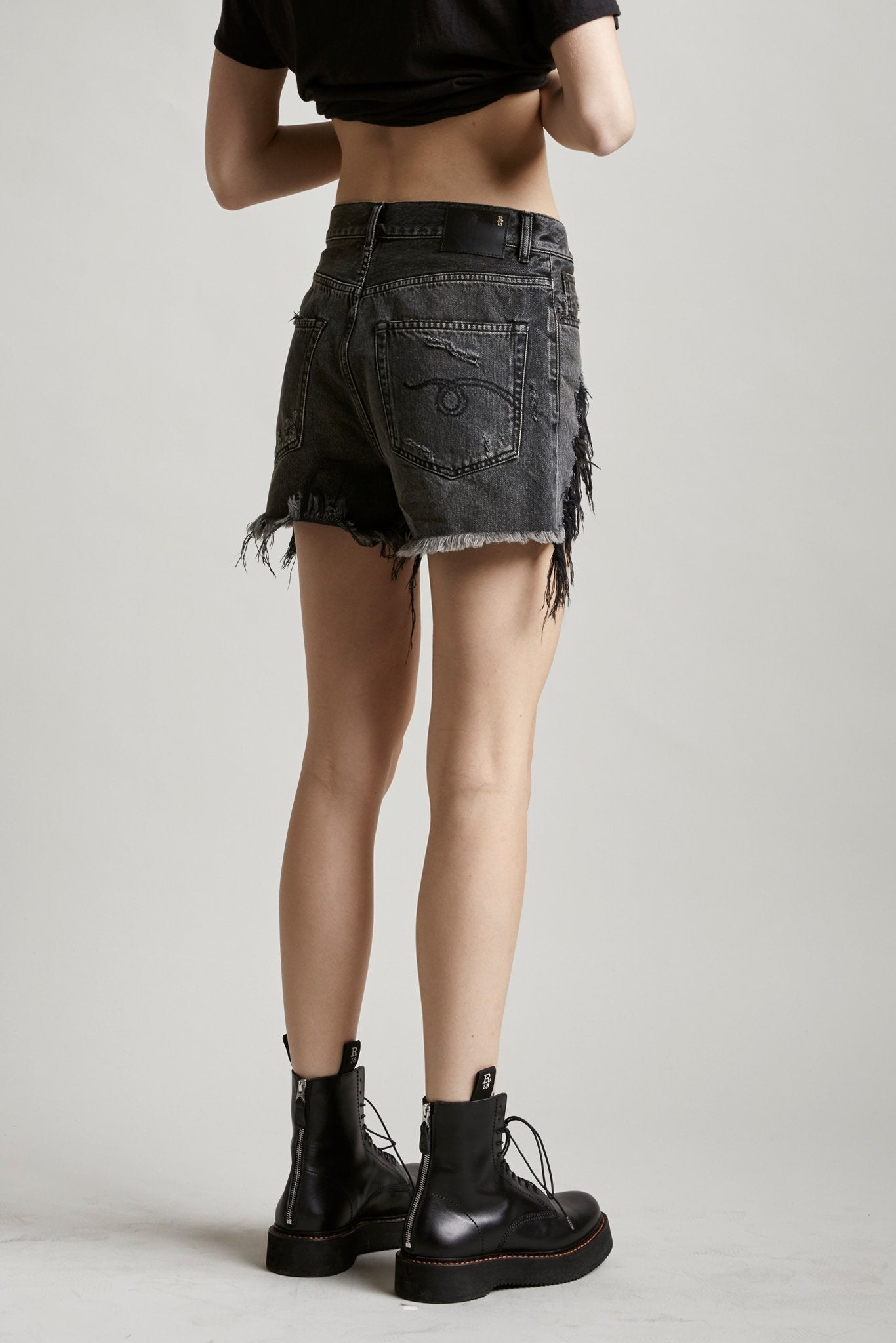 SHREDDED SLOUCH SHORT - NILES BLACK - 3