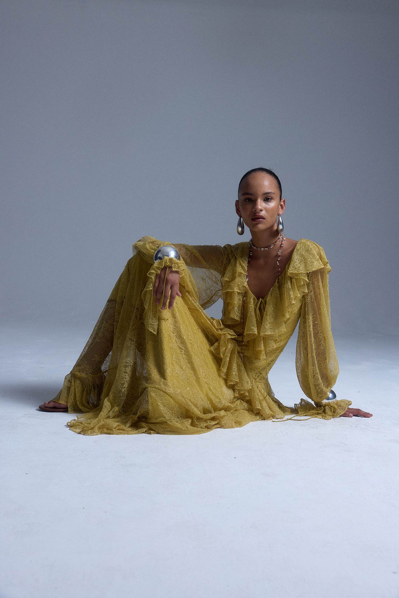 ESEN MAXI DRESS IN YELLOW LACE 6