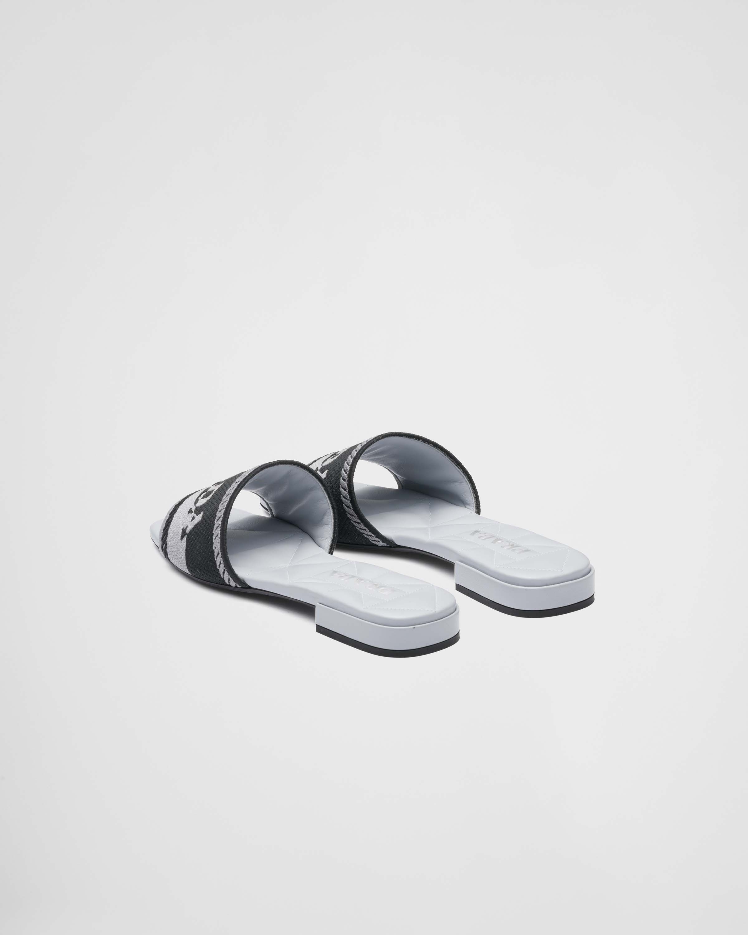 Embroidered fabric slides - 5