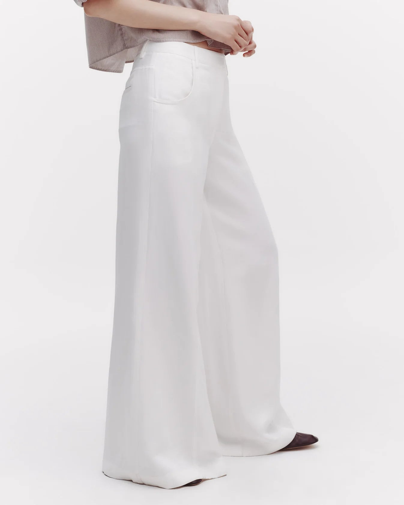 Dee's Trouser in Coated Viscose Linen - 4