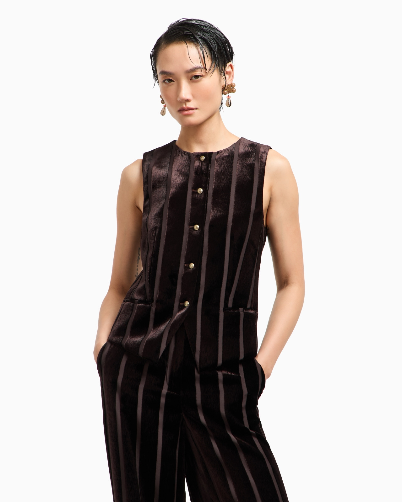 SINGLE-BREASTED WAISTCOAT IN DEVORÉ-STRIPED CORDUROY - 4