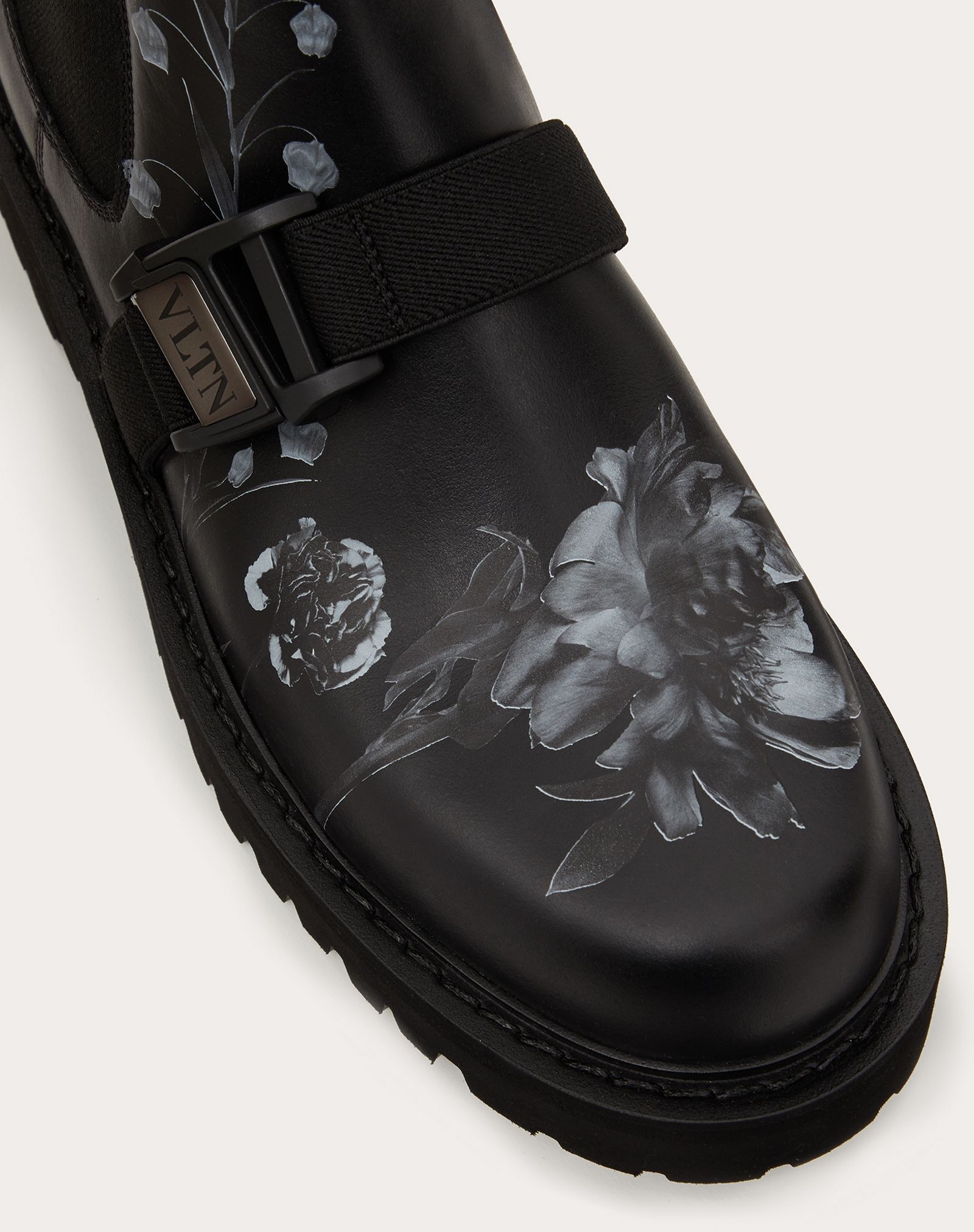 Flowersity Calfskin Beatle Boot with VLTN Buckle - 5