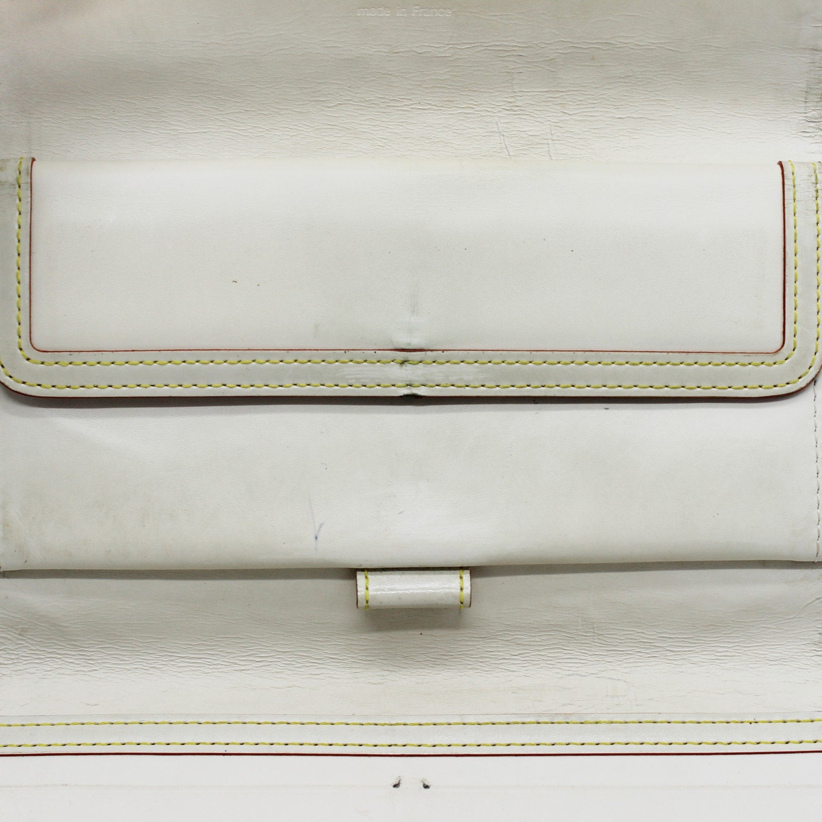 Louis Vuitton International Wallet - White Suhali Leather - 9