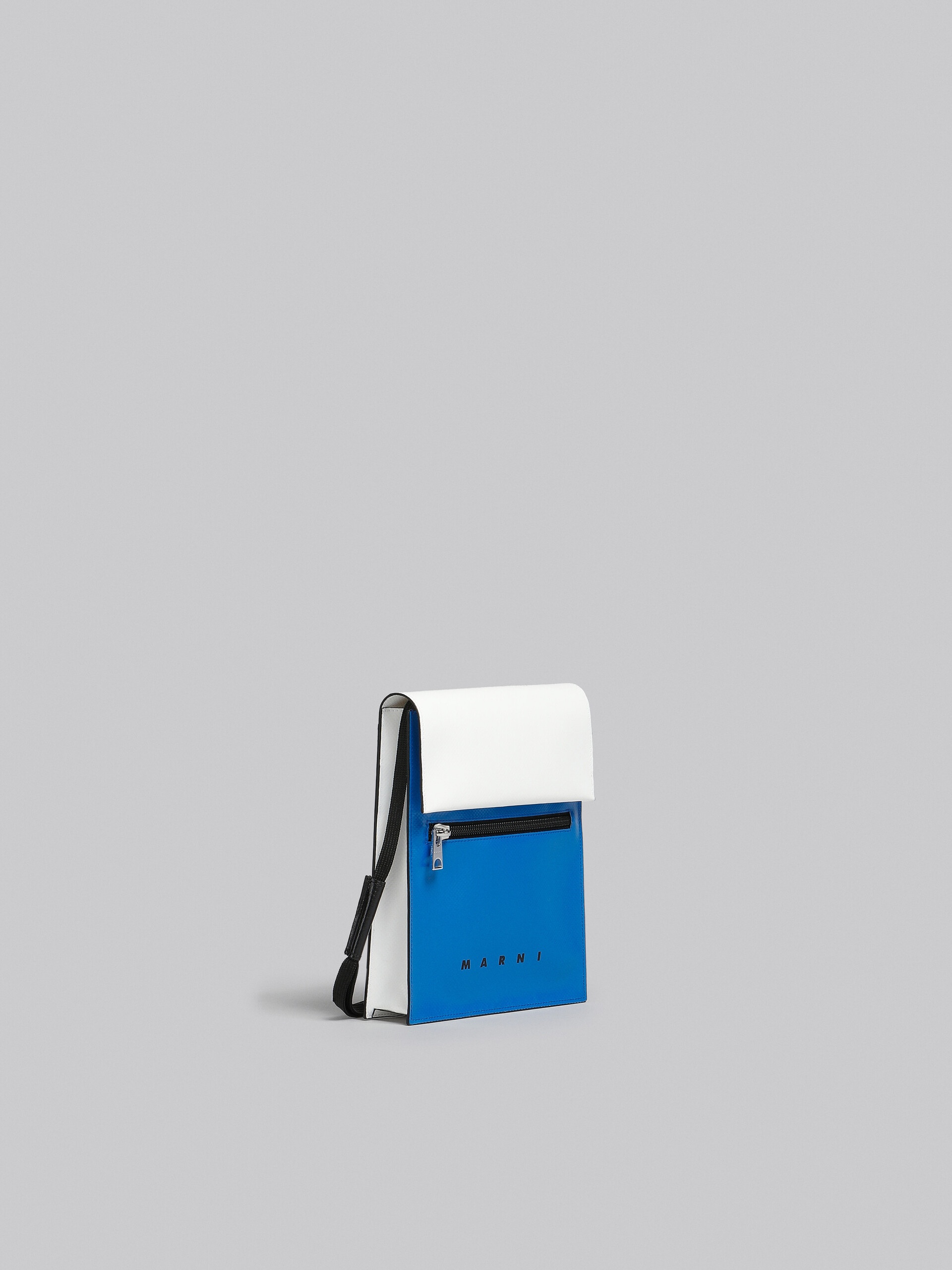 TRIBECA SHOULDER BAG IN WHITE AND BLUE - 6