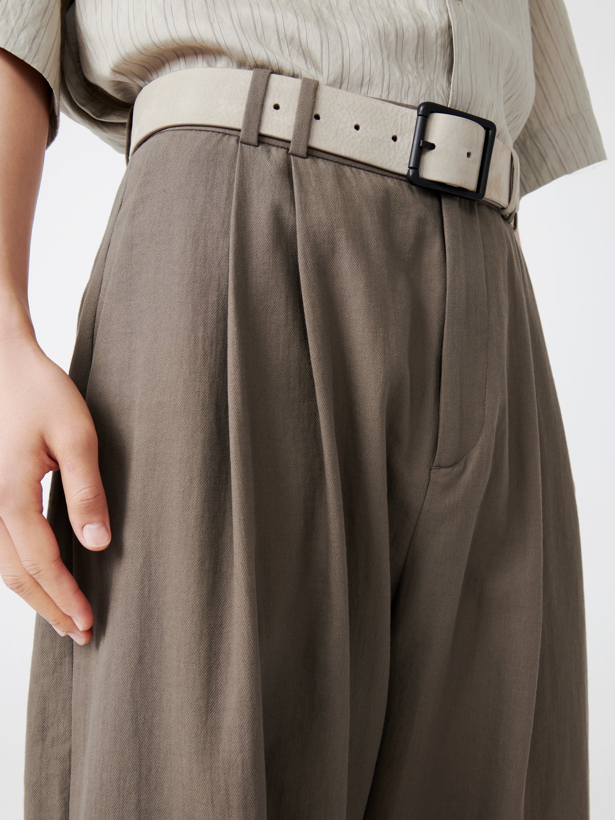 Line Pant - 6