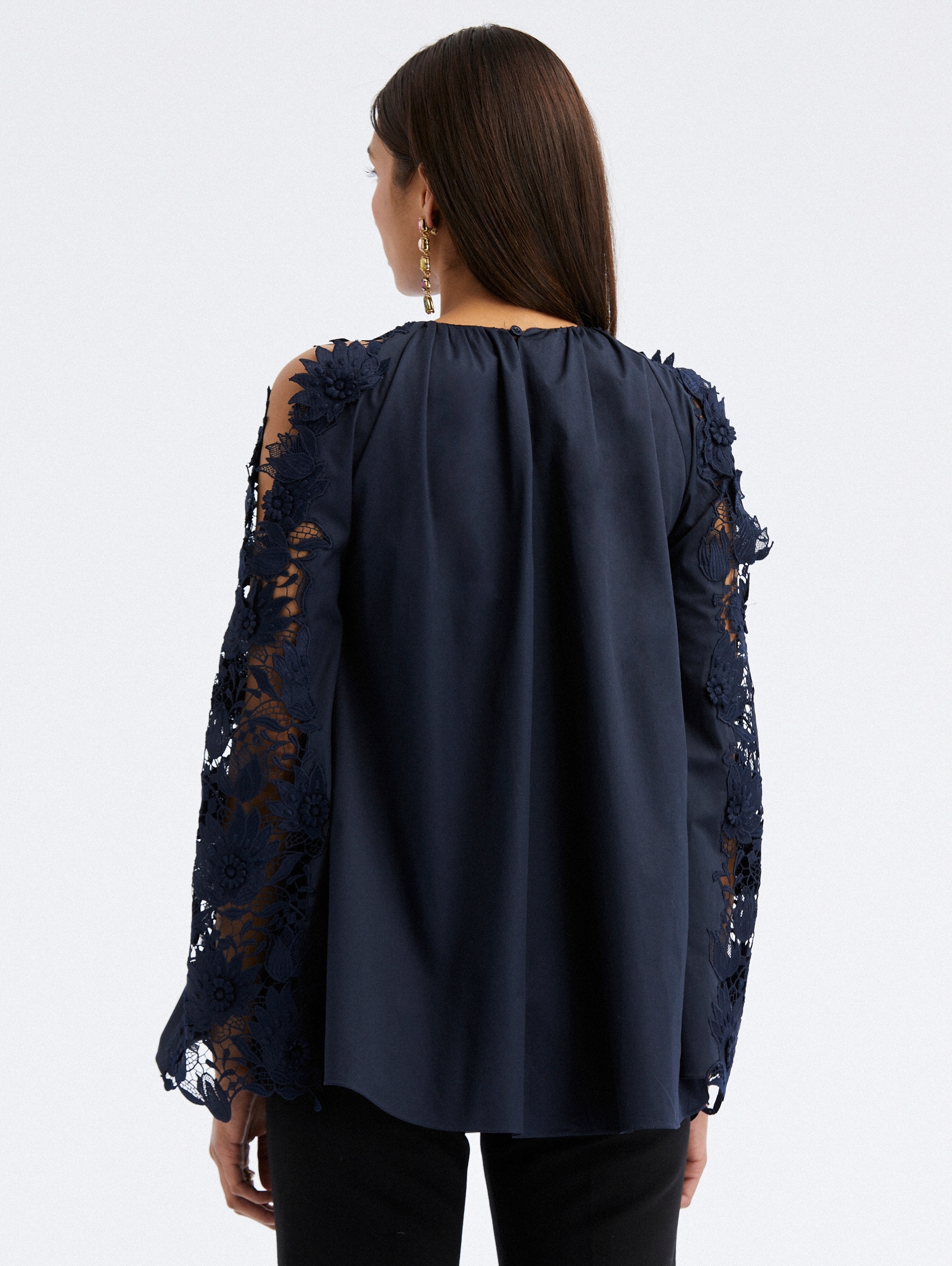 WATER LILY GUIPURE TRAPEZE BLOUSE - 3