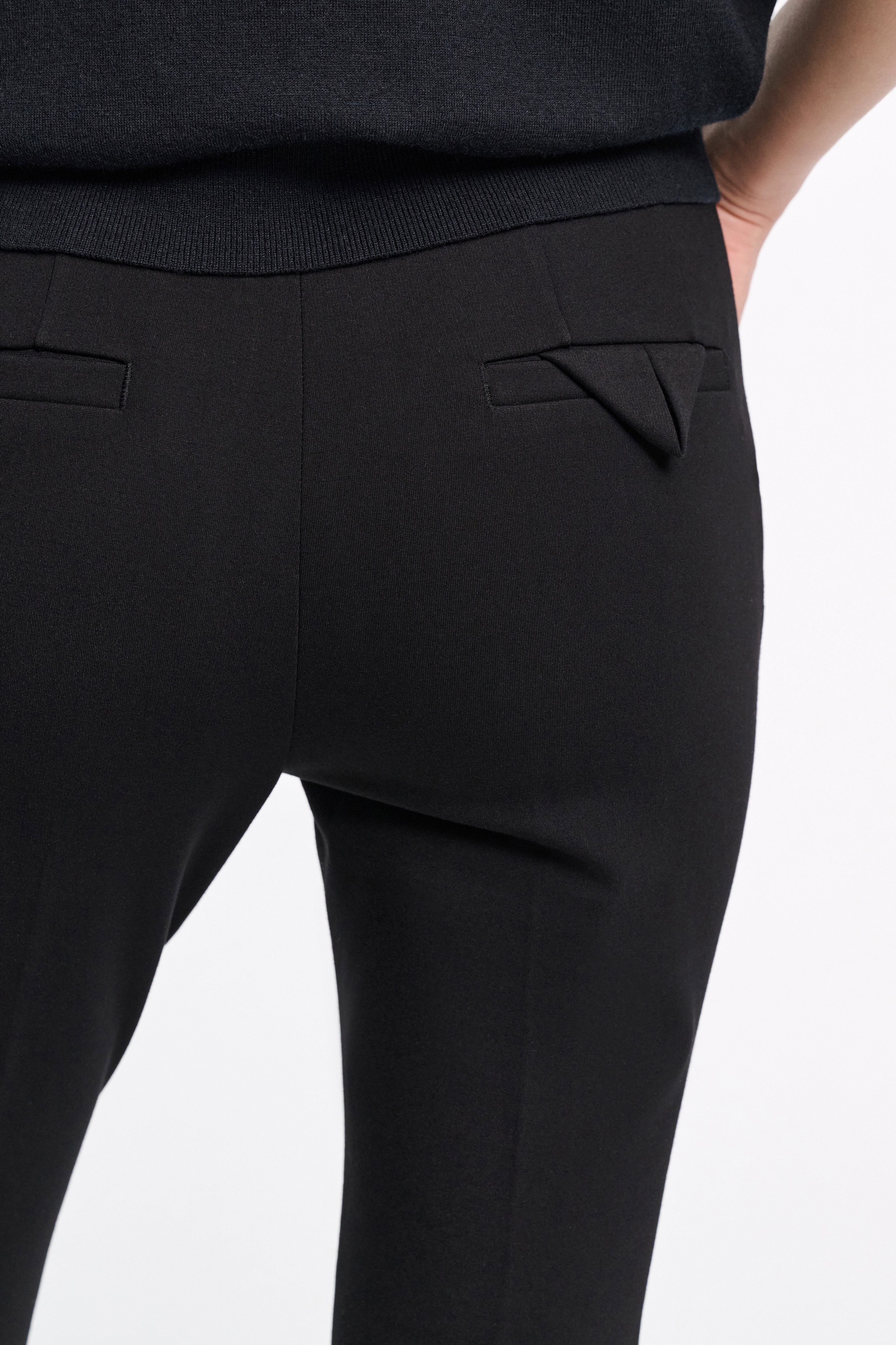 EMOTIONAL ESSENCE pants - 6