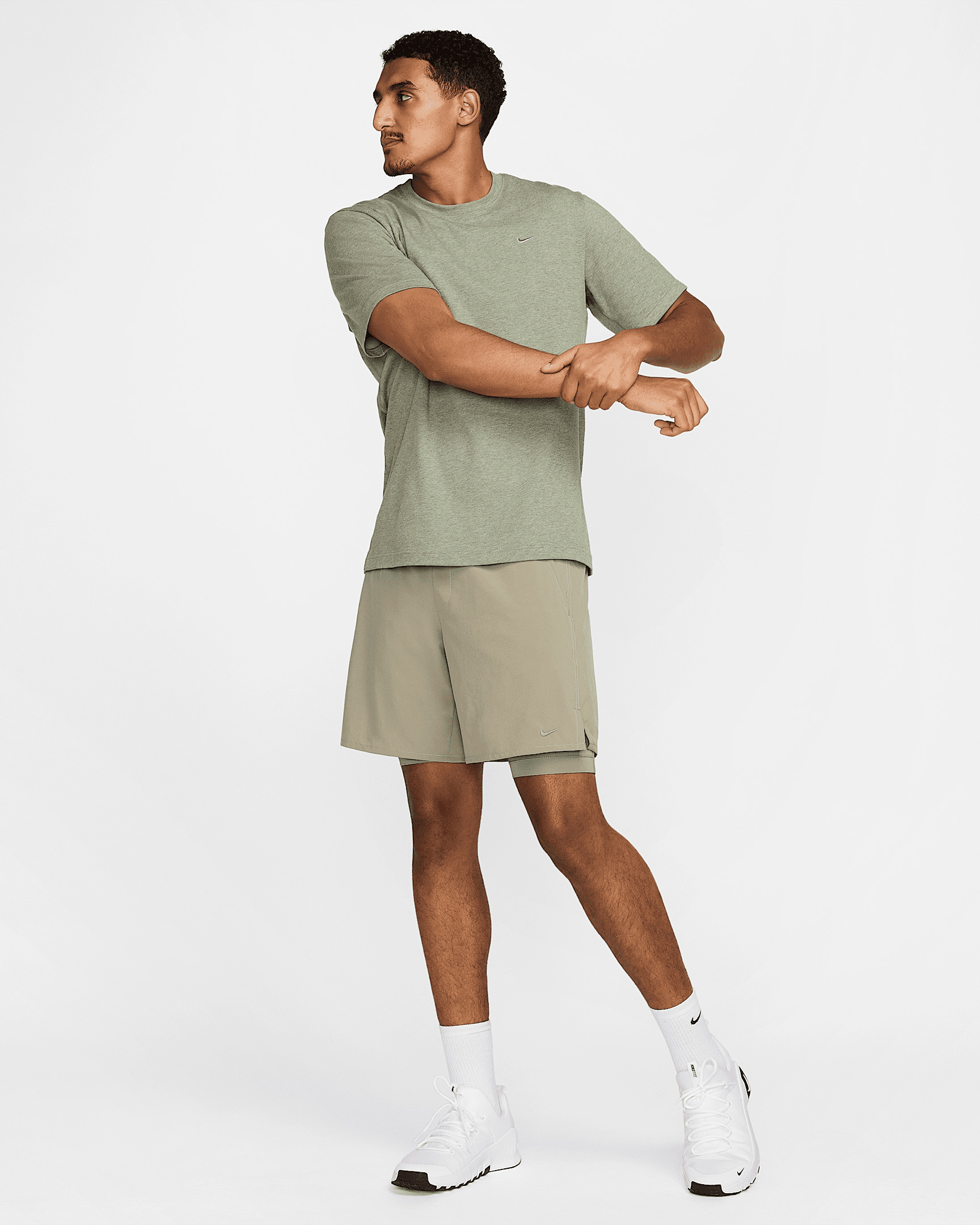 Nike Primary Men's Dri-FIT Short-Sleeve Versatile Top - 6