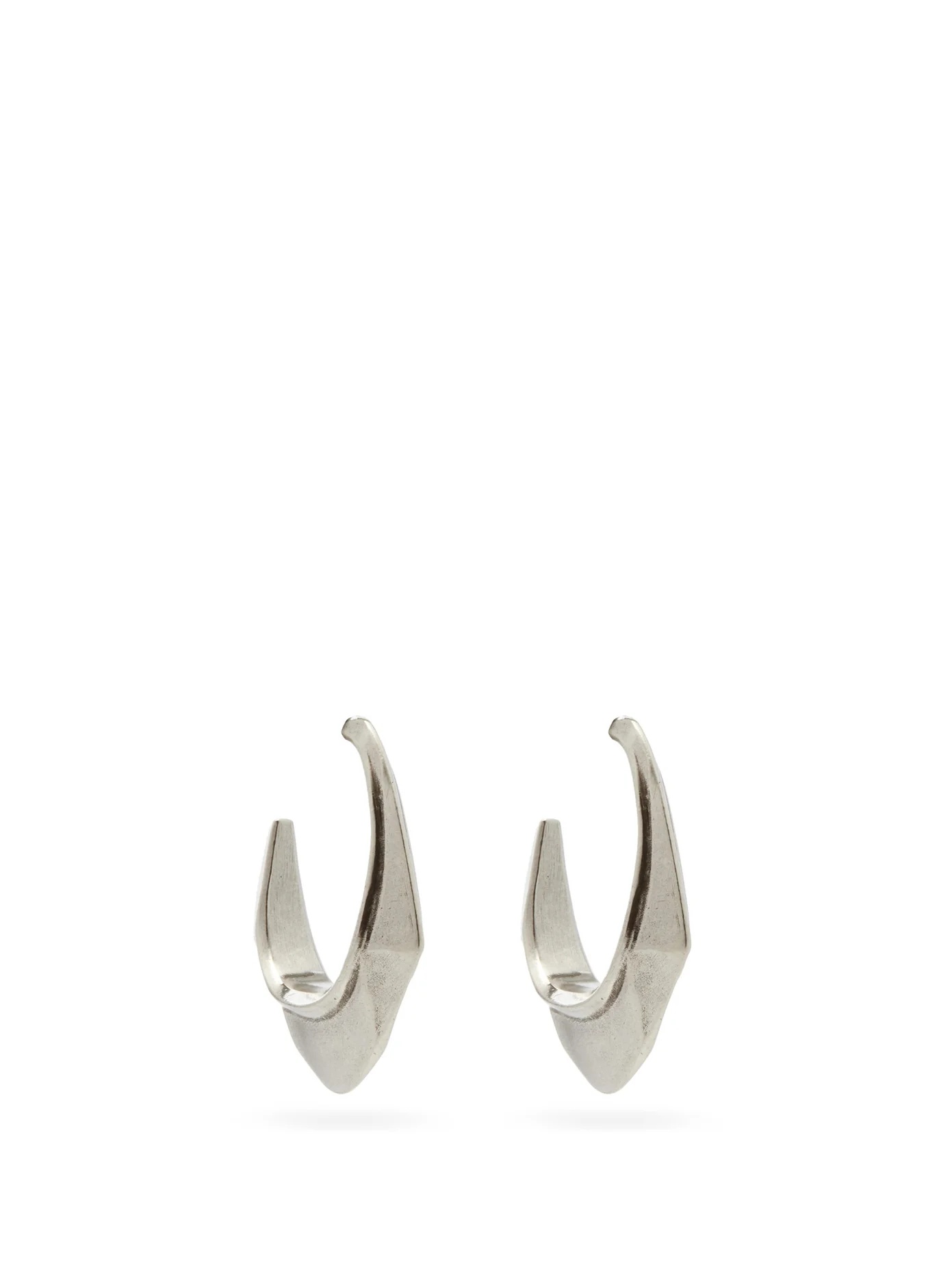 Moving small hoop earrings - 1