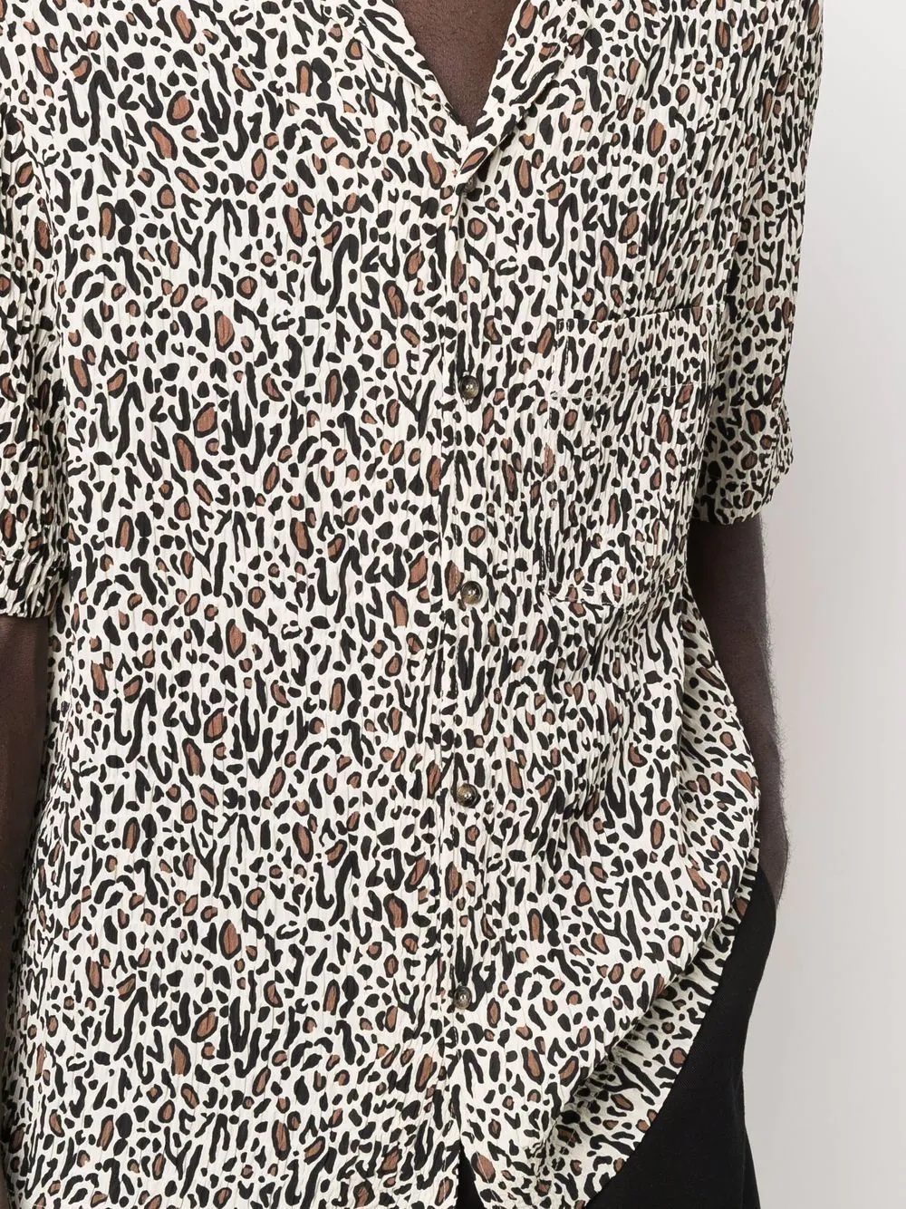 leopard-print plissé shirt - 5