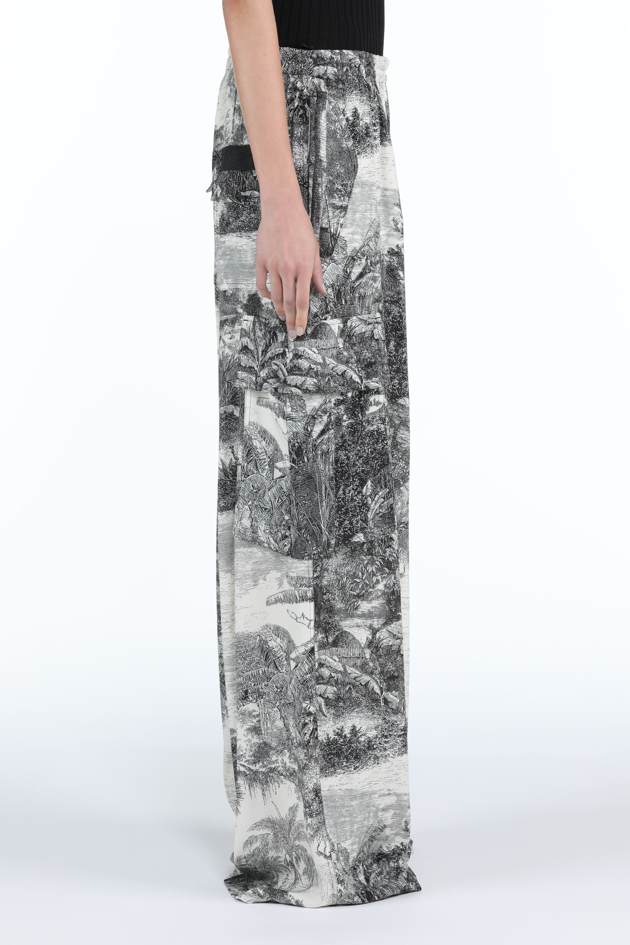 LANDSCAPE-PRINT CARGO TROUSERS - 3