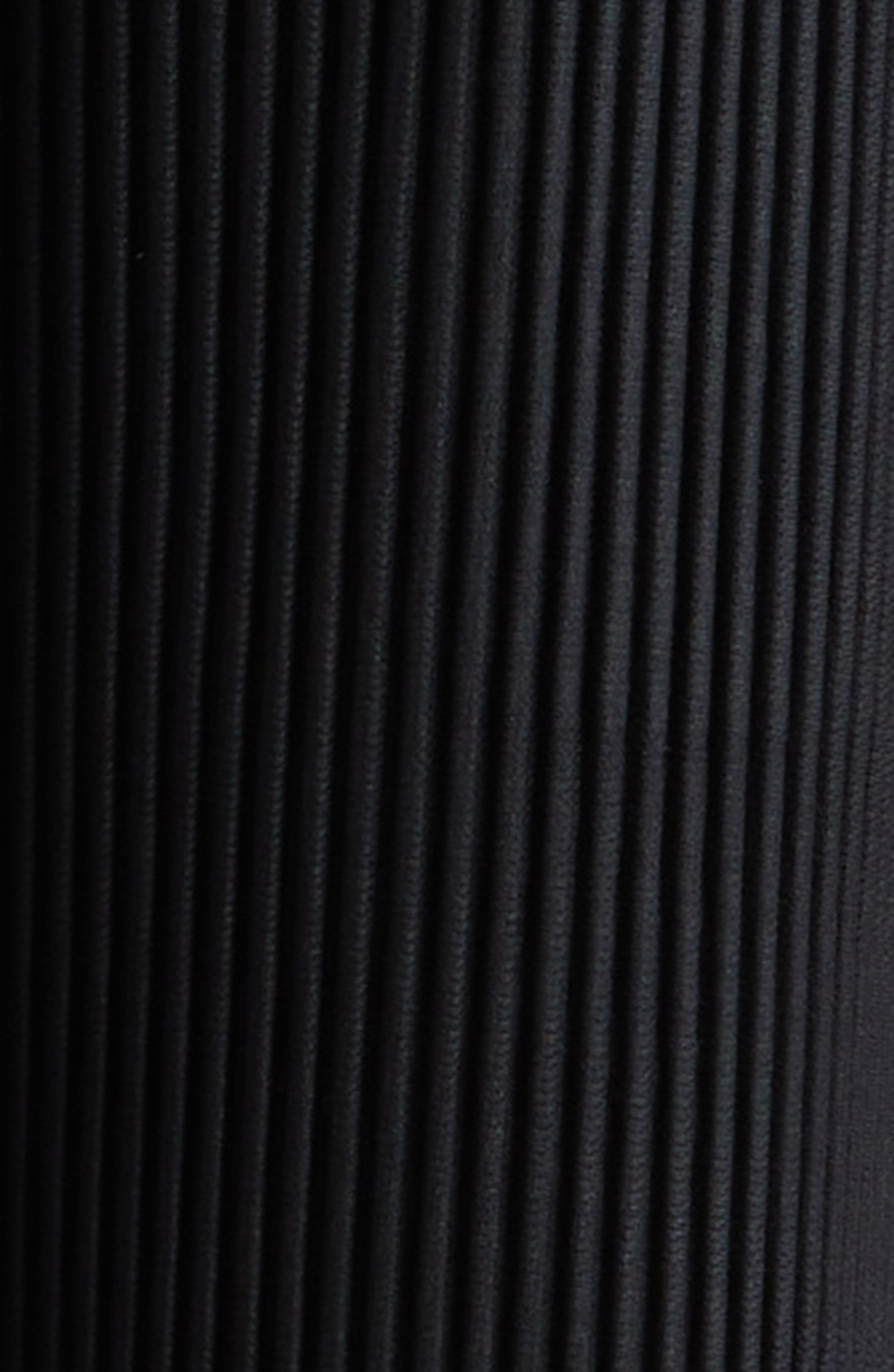 Homme Plissé Issey Miyake Pleated Pull-On Pants in Black at Nordstrom - 7