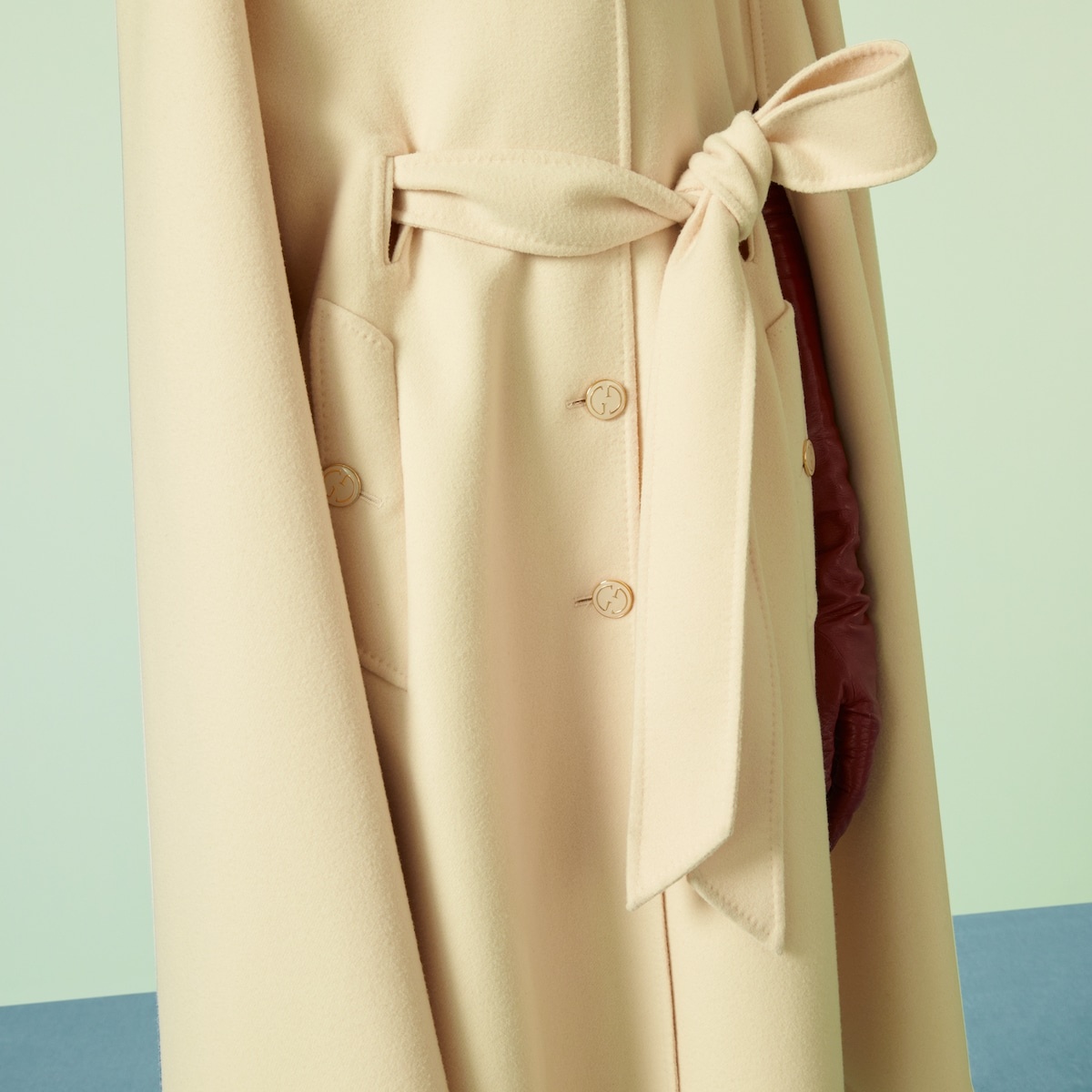Wool coat with cape sleeves - 3