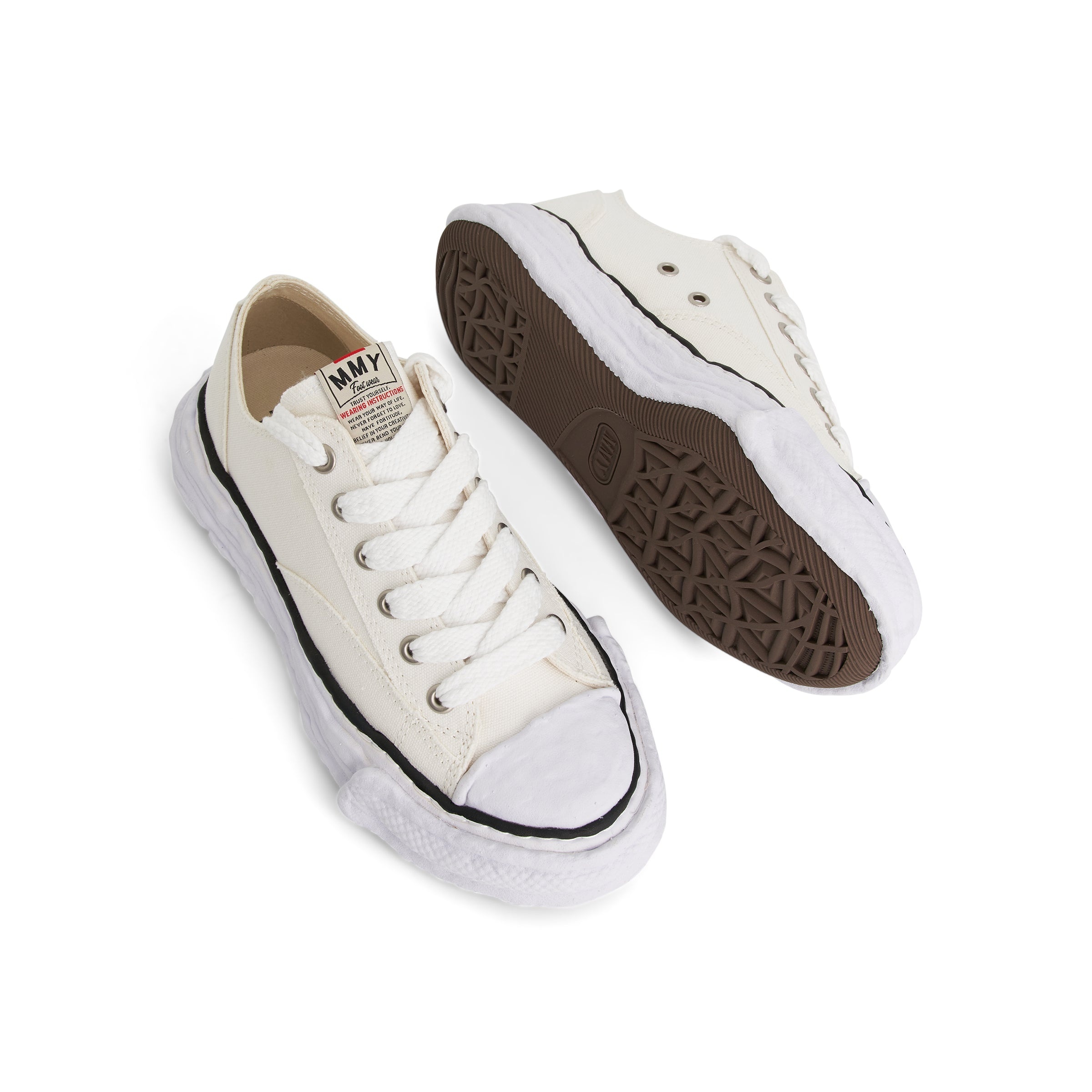 Peterson 23 OG Low Top Sneaker in White - 4