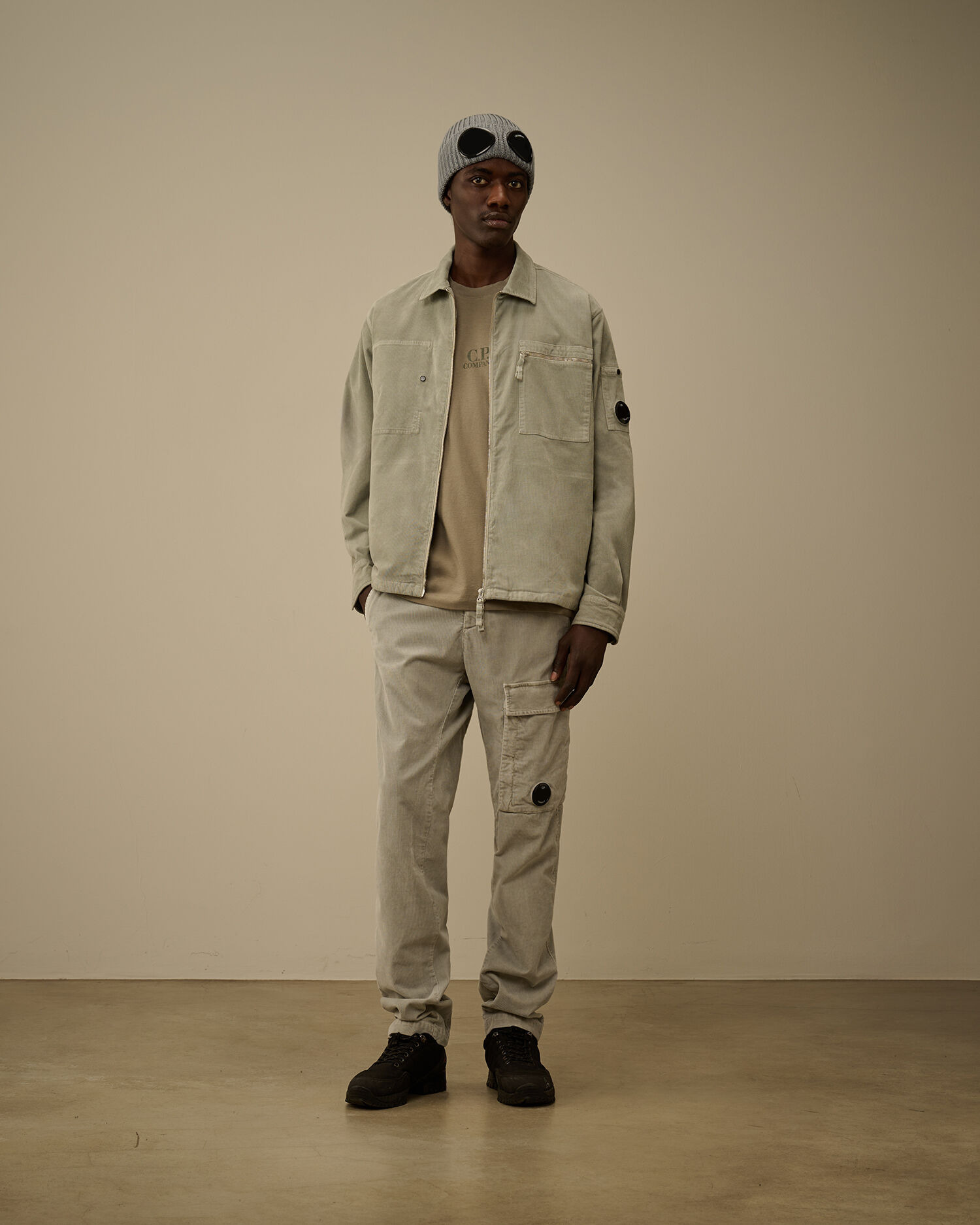 Corduroy Lens Cargo Pants - 2