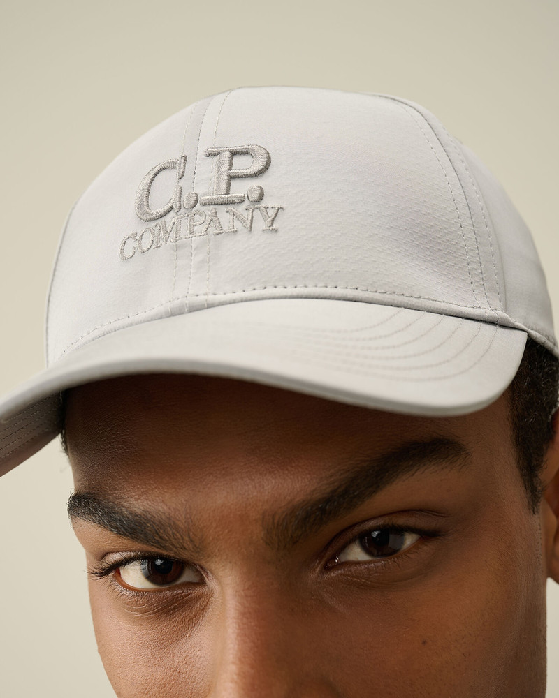 Chrome-R Logo cap 4