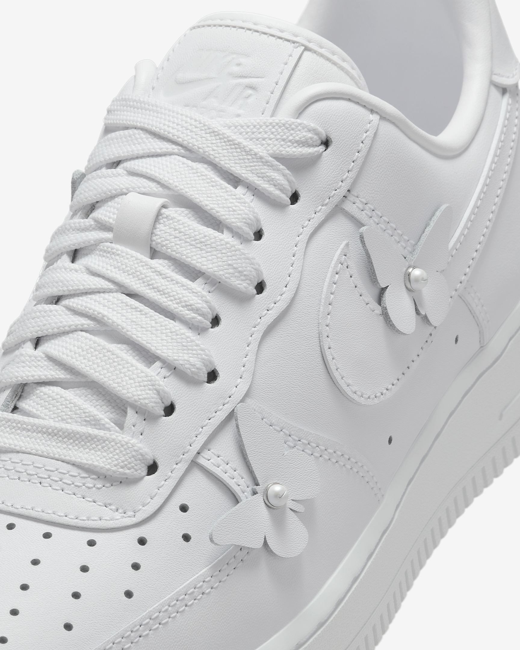 Nike Air Force 1 Low Women's Shoes - 7