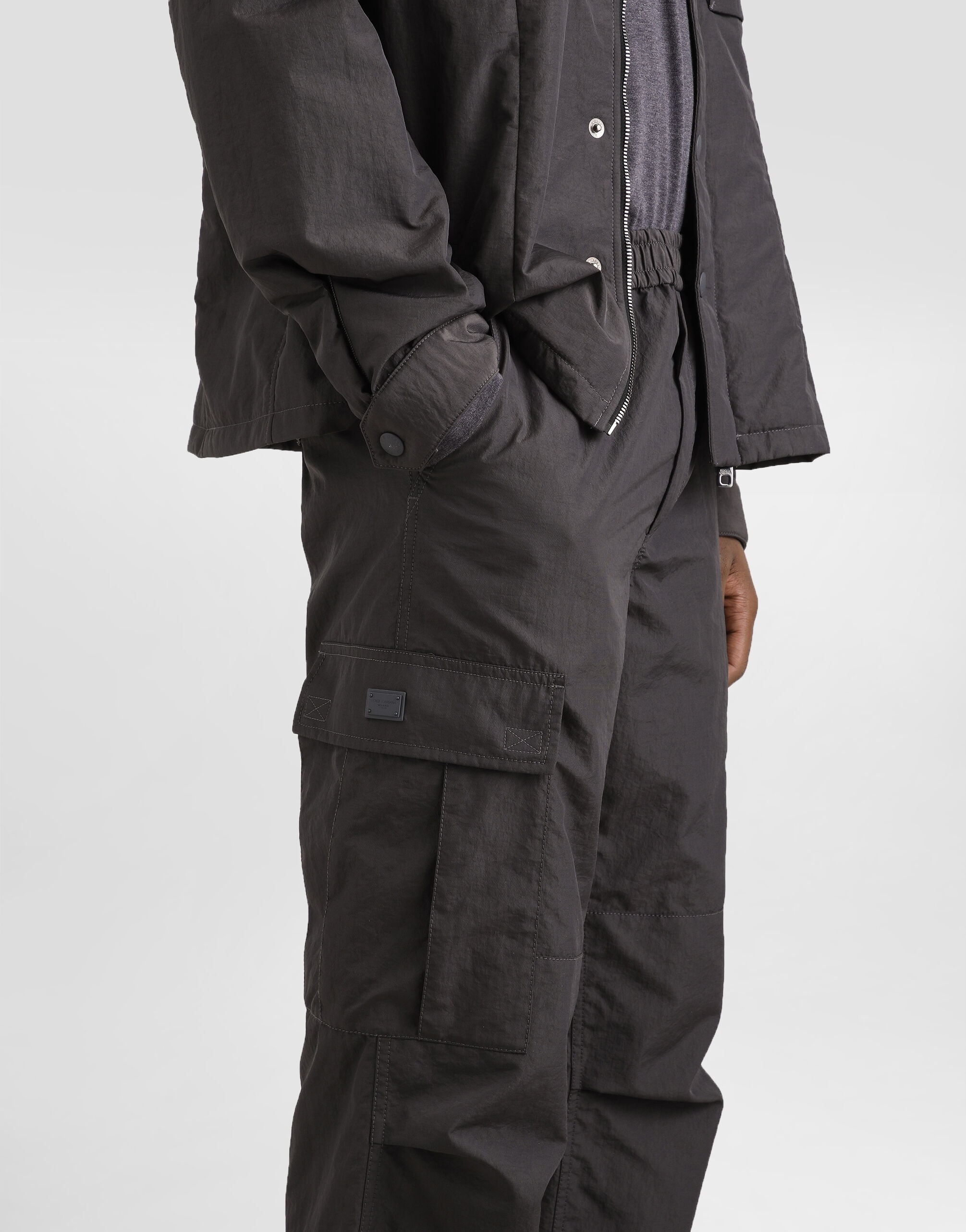 Technical fabric cargo pants - 4