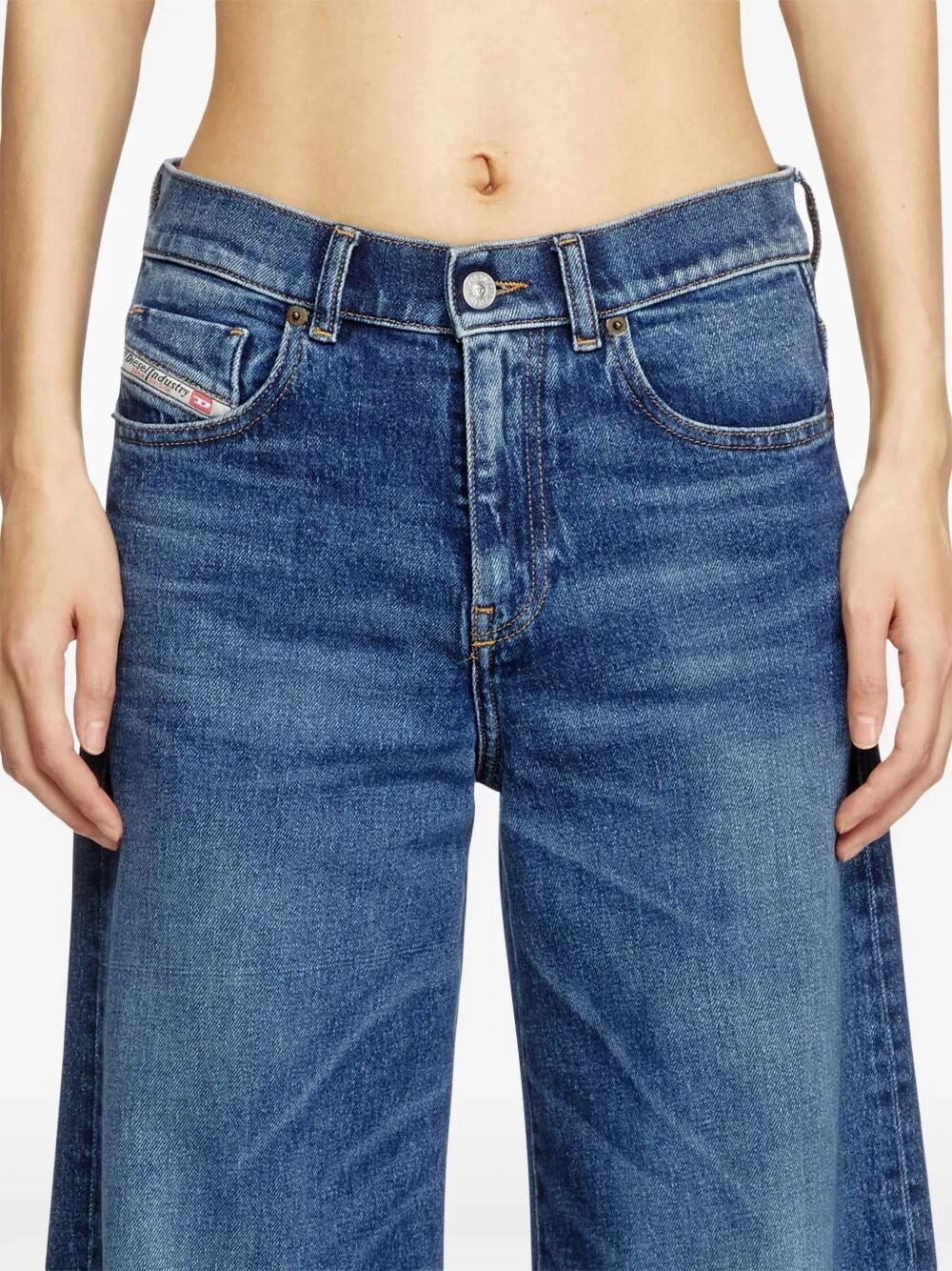 Diesel Women `1978 D-Akemi` Jeans - 3