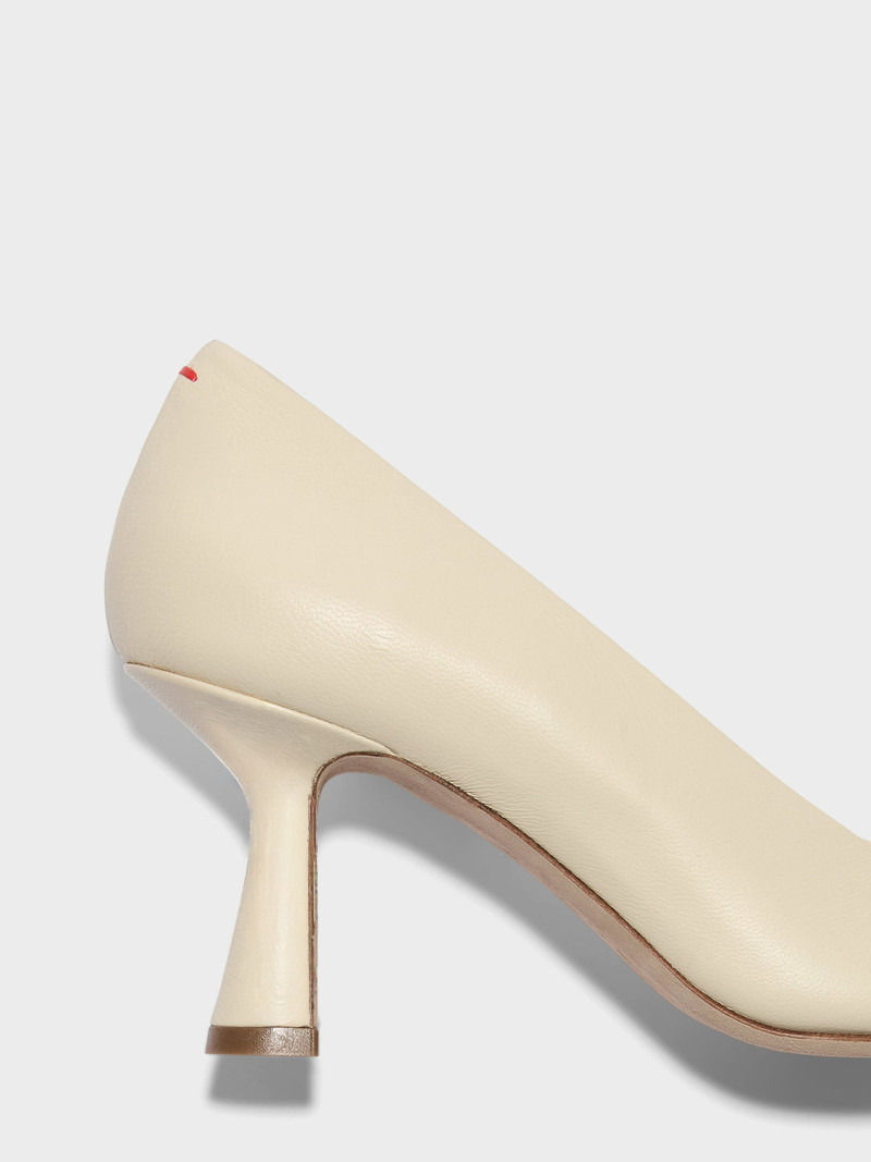 Zandra Chiseled Pumps 4