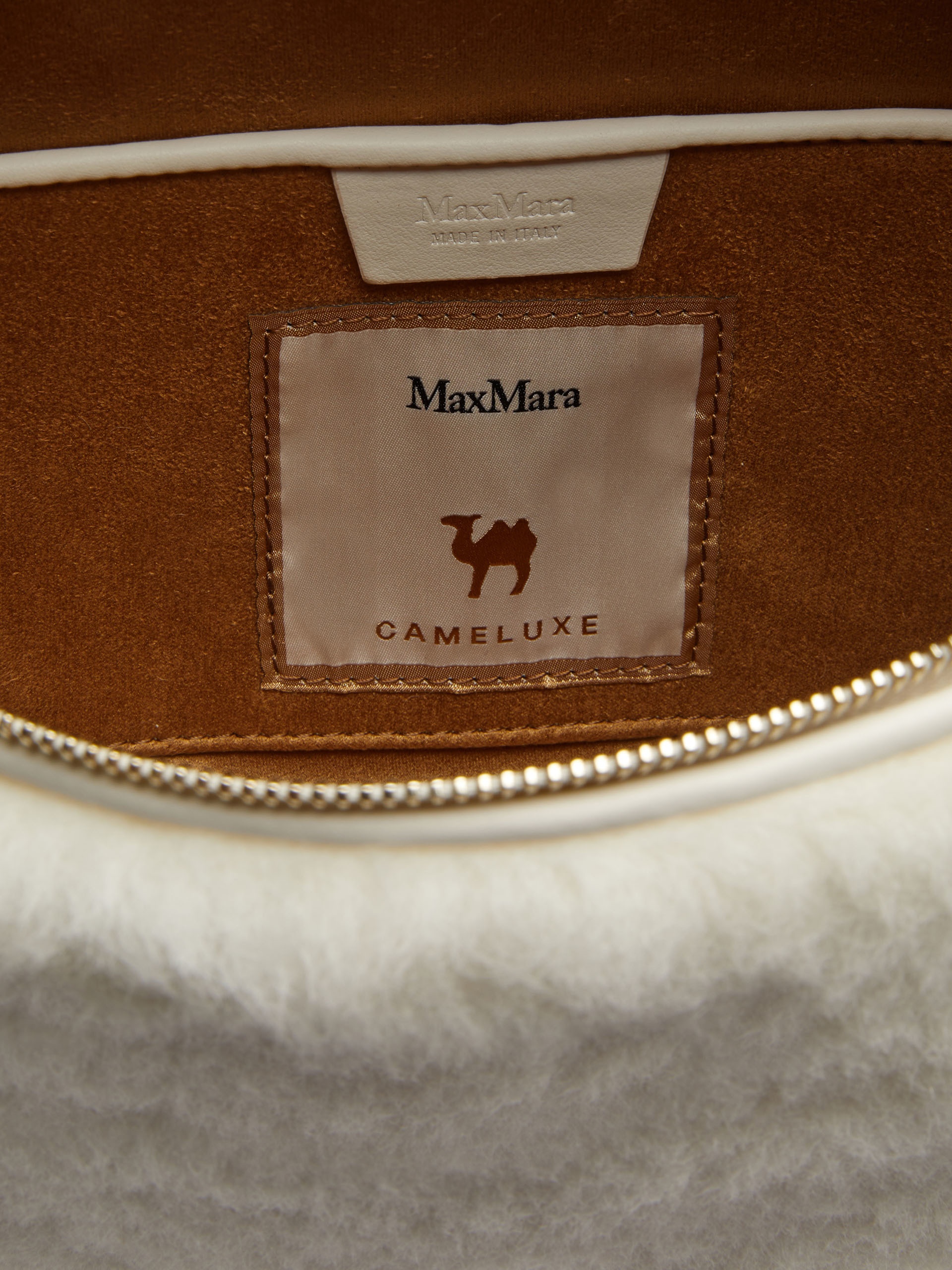 TEDDYBANANE1 Belt bag in alpaca and wool Teddy fabric - 6