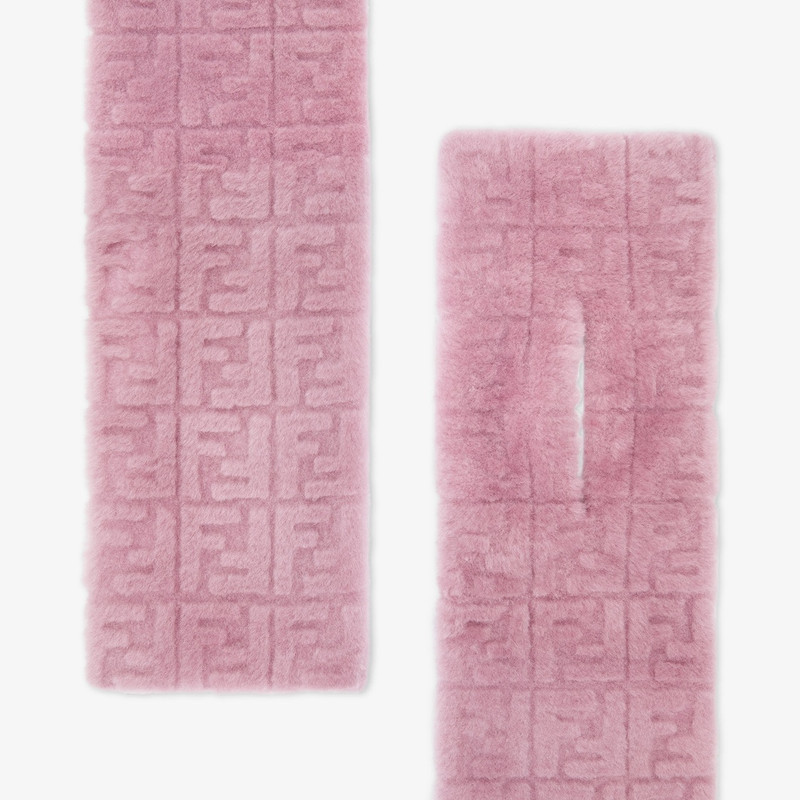 FENDI Scarf outlook